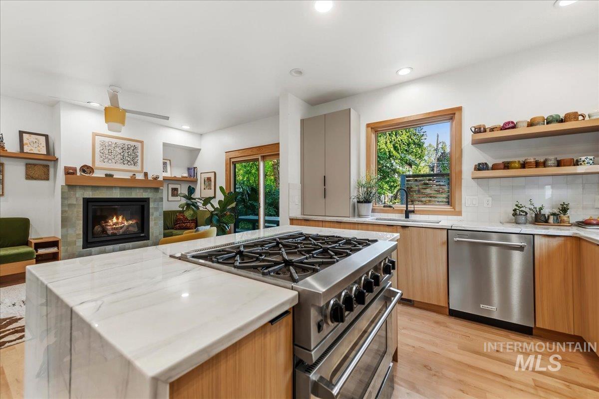 1606 N 24th, Boise, Idaho 83702, 4 Bedrooms, 3.5 Bathrooms, Residential For Sale, Price $1,200,000,MLS 99003099