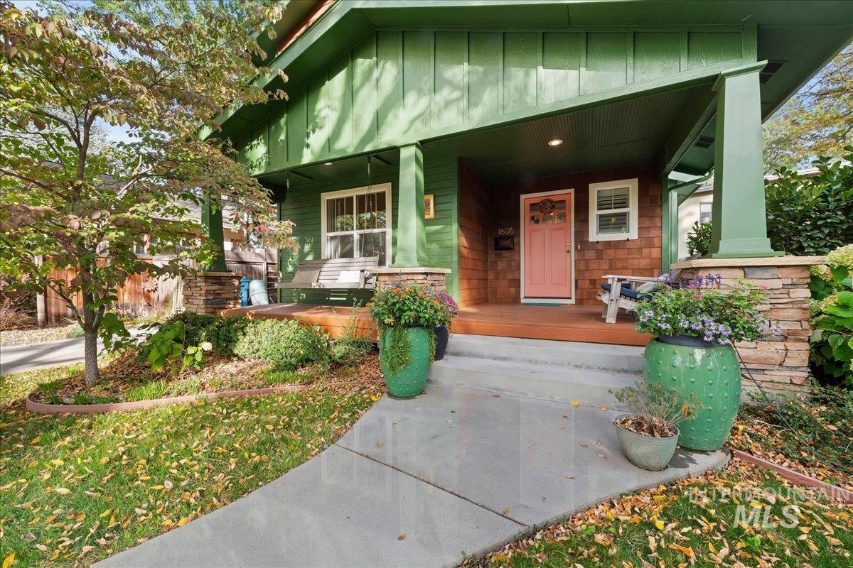 1606 N 24th, Boise, Idaho 83702, 4 Bedrooms, 3.5 Bathrooms, Residential For Sale, Price $1,200,000,MLS 99003099