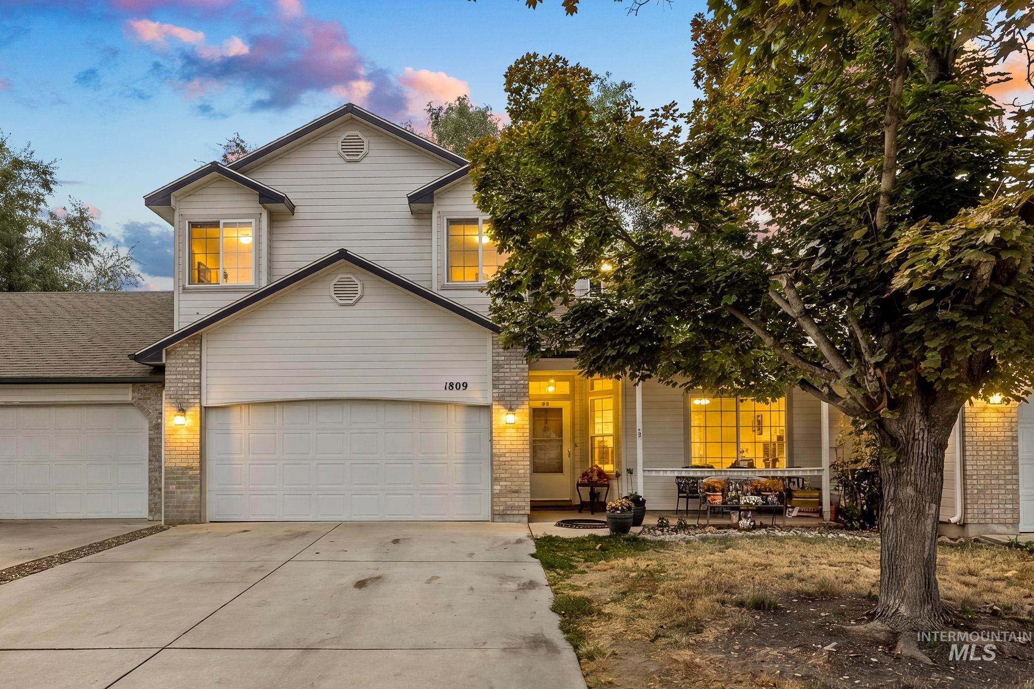 1809 W Eaglecrest Dr, Nampa, Idaho 83651, 3 Bedrooms, 2.5 Bathrooms, Residential For Sale, Price $295,000,MLS 99003106
