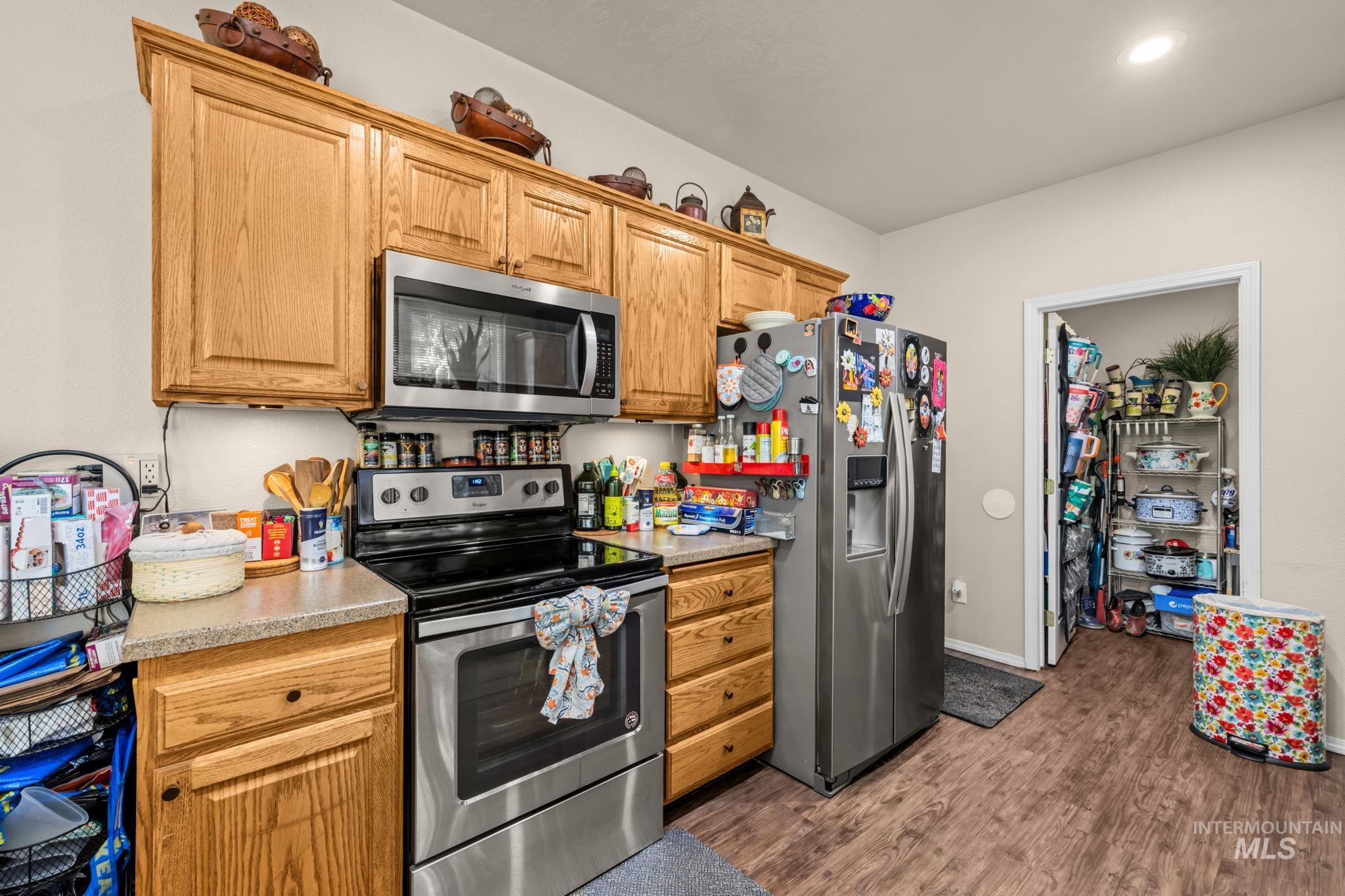 1809 W Eaglecrest Dr, Nampa, Idaho 83651, 3 Bedrooms, 2.5 Bathrooms, Residential For Sale, Price $295,000,MLS 99003106