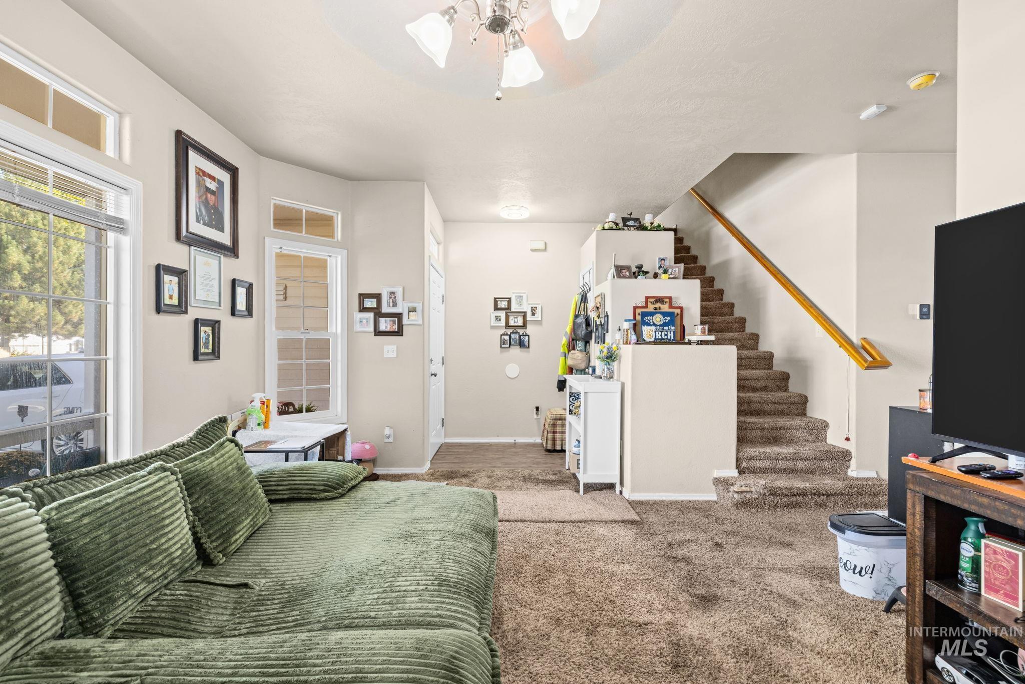 1809 W Eaglecrest Dr, Nampa, Idaho 83651, 3 Bedrooms, 2.5 Bathrooms, Residential For Sale, Price $295,000,MLS 99003106