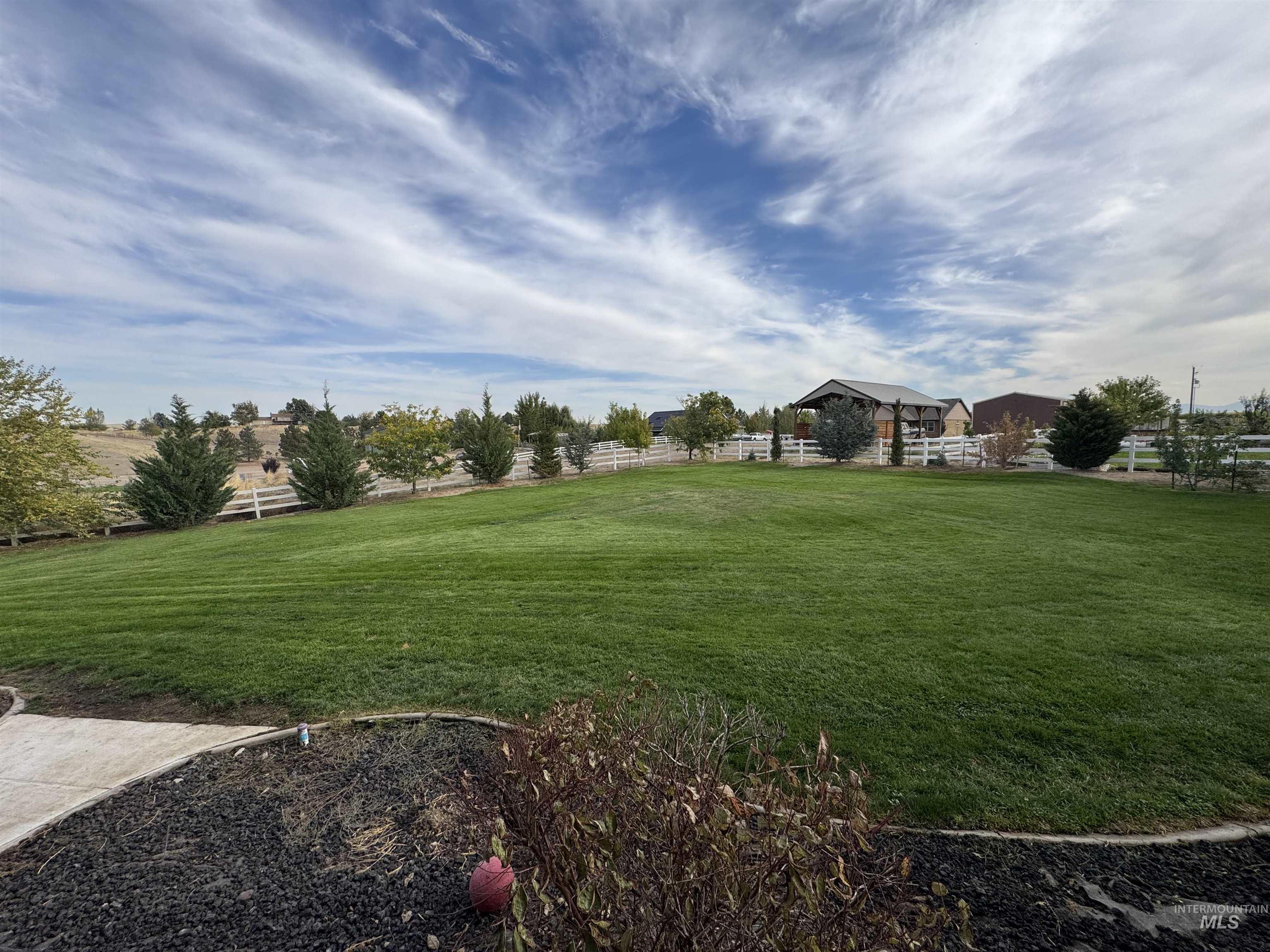 9228 Northview Road, Middleton, Idaho 83644, 3 Bedrooms, 2.5 Bathrooms, Residential For Sale, Price $890,000,MLS 99003108