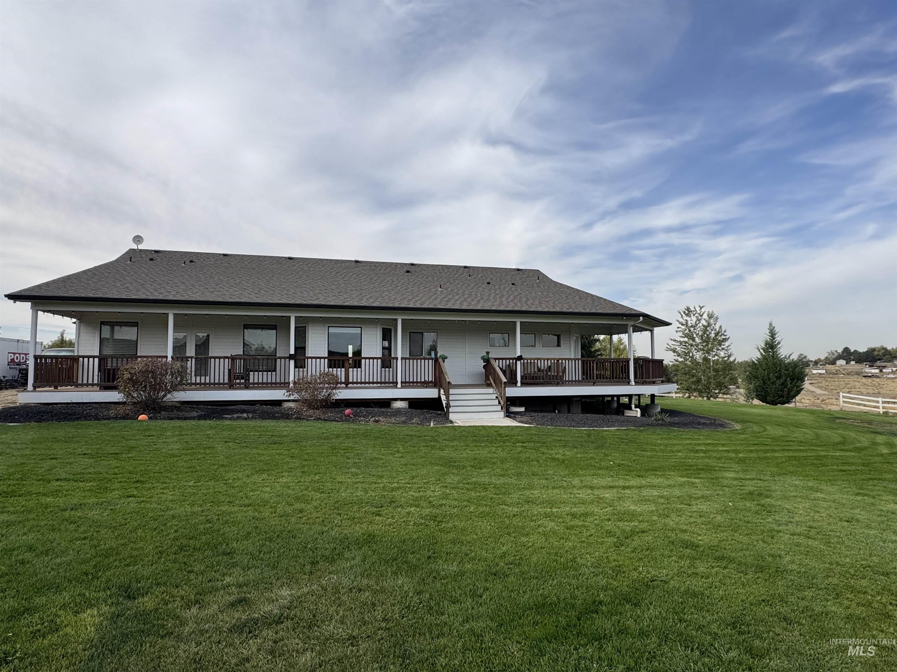 9228 Northview Road, Middleton, Idaho 83644, 3 Bedrooms, 2.5 Bathrooms, Residential For Sale, Price $890,000,MLS 99003108