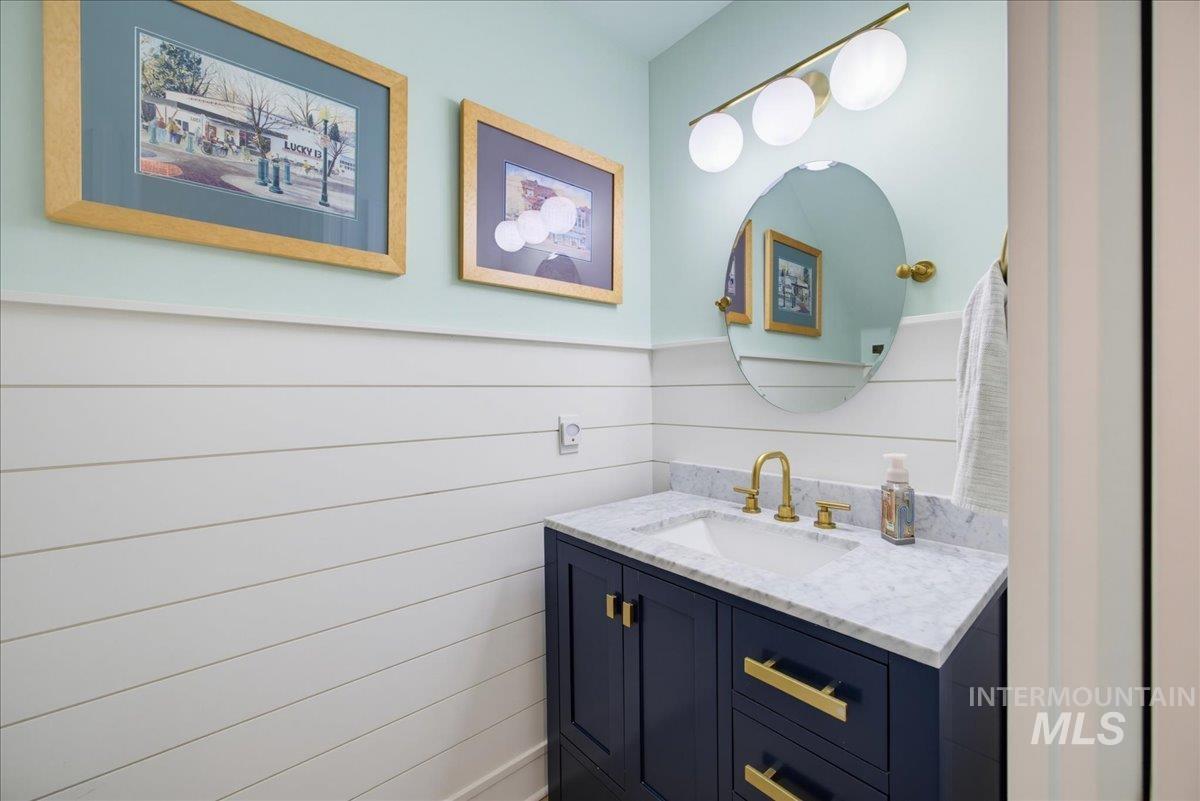 13286 W Woodspring Ct, Boise, Idaho 83713, 4 Bedrooms, 2.5 Bathrooms, Residential For Sale, Price $799,900,MLS 99003113