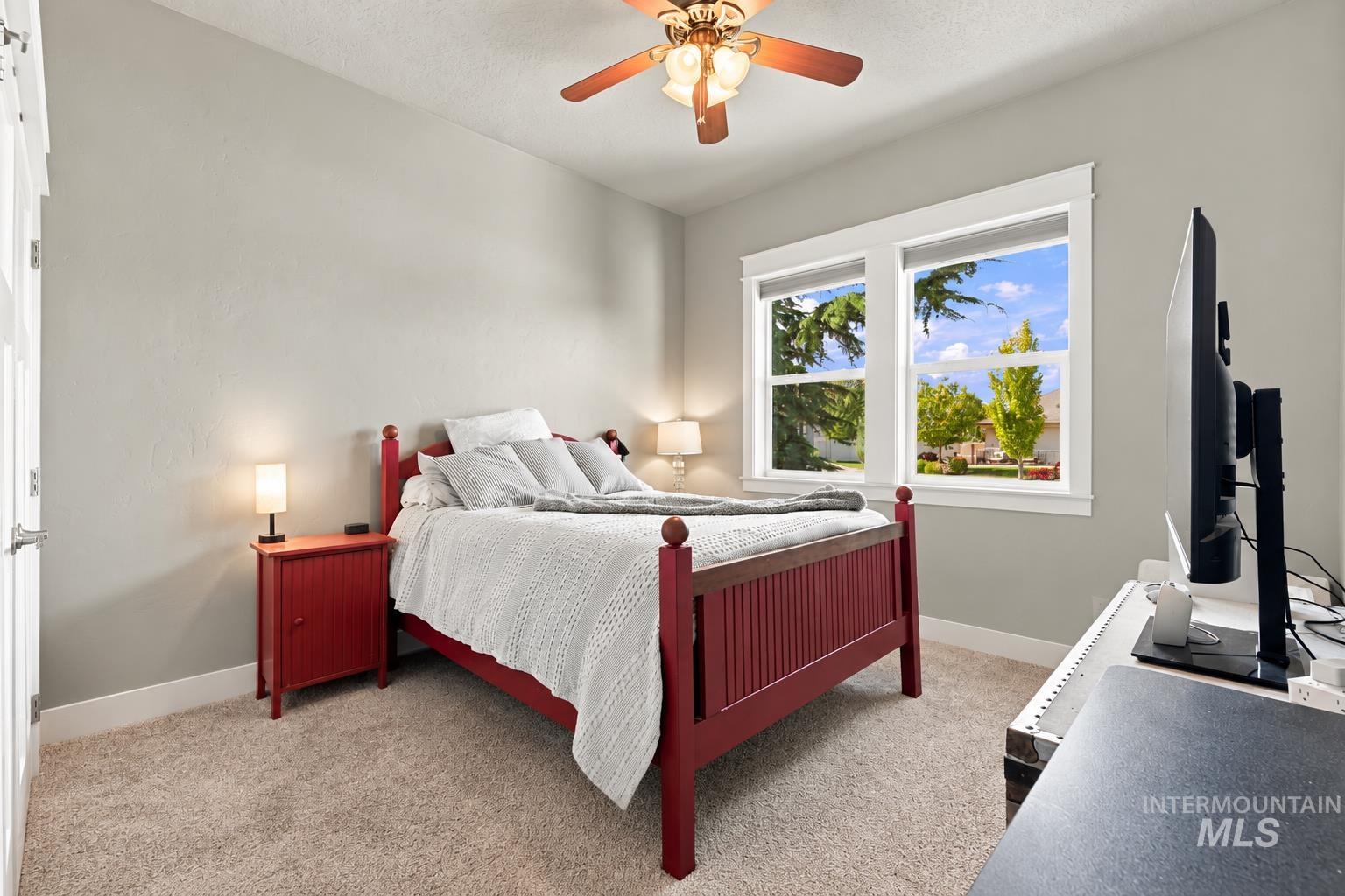 1360 N Bowknot Lake Way, Star, Idaho 83669, 4 Bedrooms, 3 Bathrooms, Residential For Sale, Price $889,000,MLS 99003117