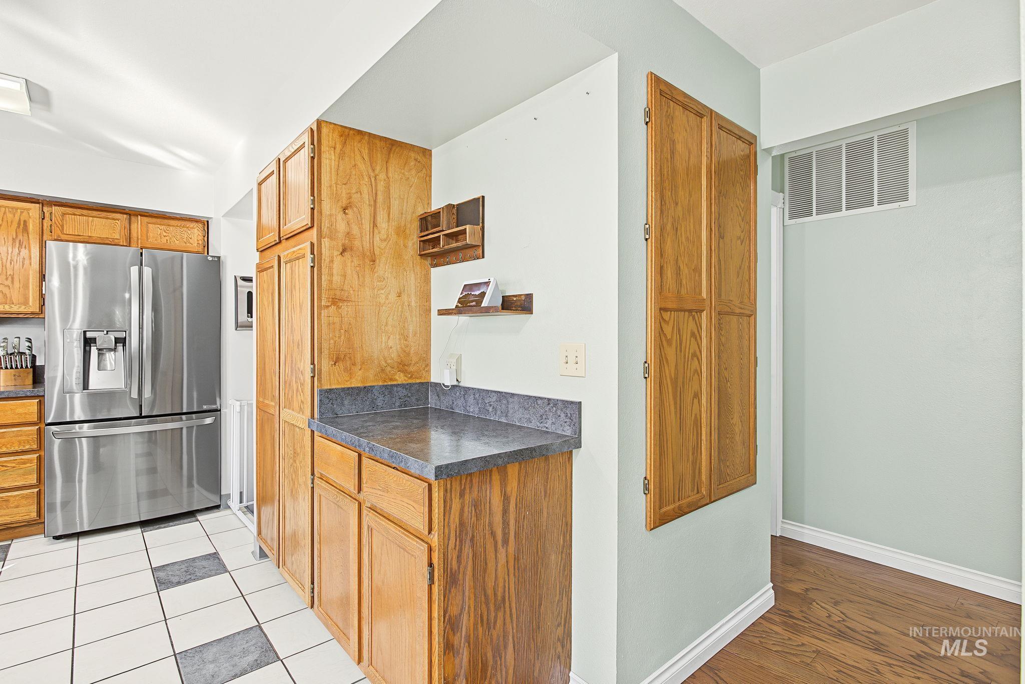409 Bryden Ave, Lewiston, Idaho 83501, 5 Bedrooms, 2 Bathrooms, Residential For Sale, Price $455,000, 99003123