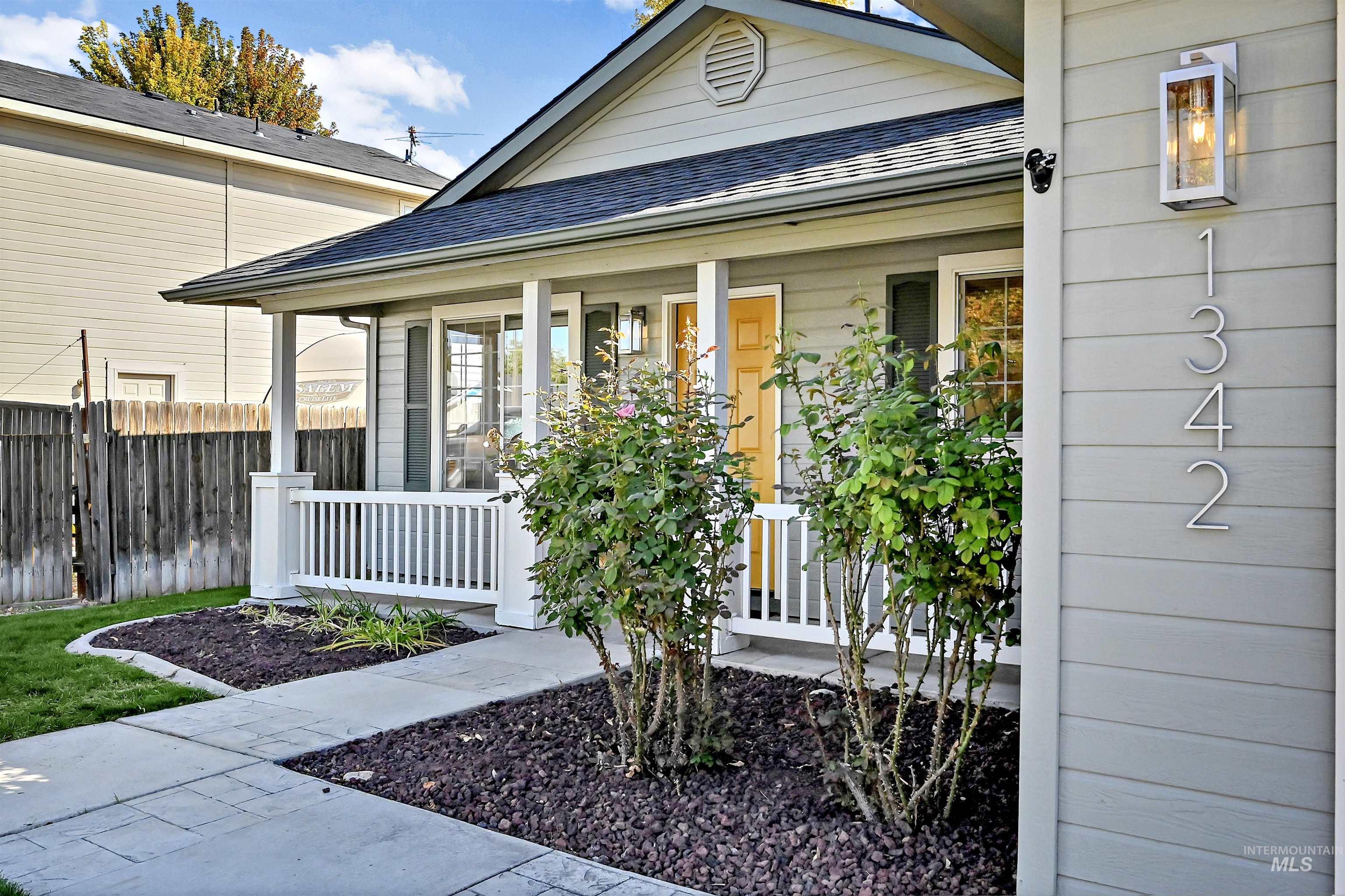 1342 N El Camino Ave, Kuna, Idaho 83634, 3 Bedrooms, 2 Bathrooms, Residential For Sale, Price $379,900,MLS 99003126