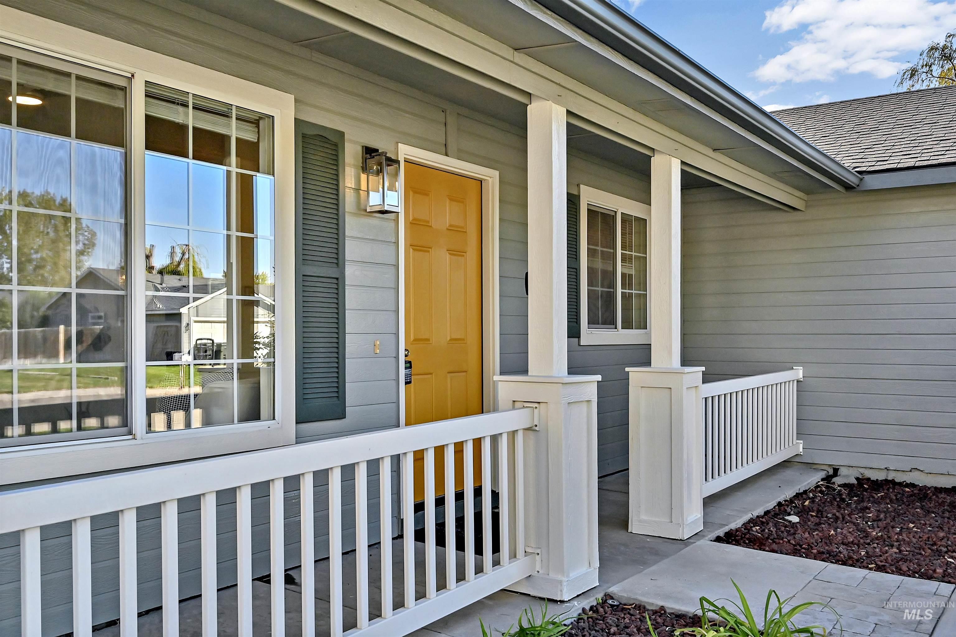 1342 N El Camino Ave, Kuna, Idaho 83634, 3 Bedrooms, 2 Bathrooms, Residential For Sale, Price $379,900,MLS 99003126