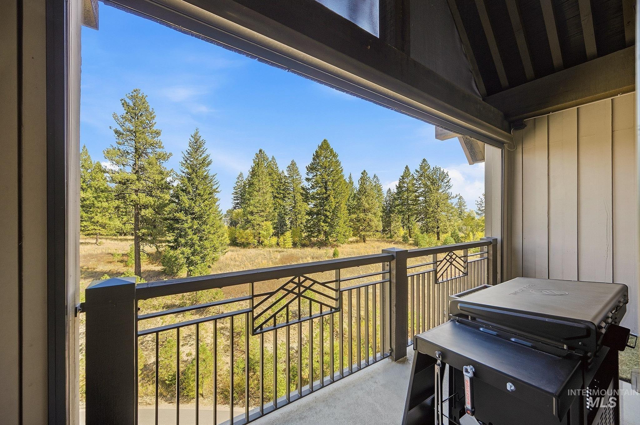 760 Village Drive, Donnelly, Idaho 83615, 5 Bedrooms, 5 Bathrooms, Residential For Sale, Price $3,995,000,MLS 99003127