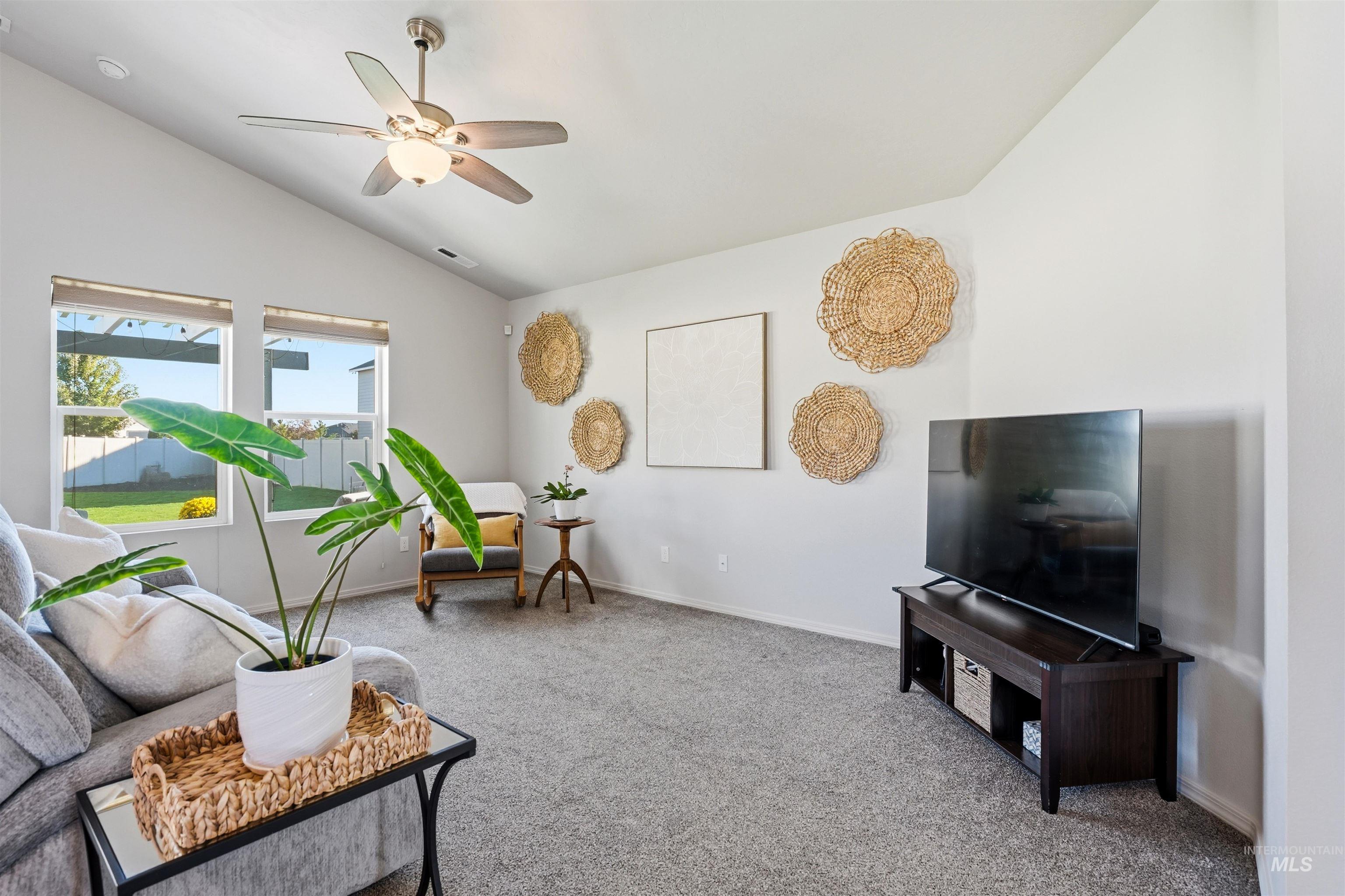 8377 E Harpster Ct, Nampa, Idaho 83687, 3 Bedrooms, 2 Bathrooms, Residential For Sale, Price $419,900,MLS 99003129