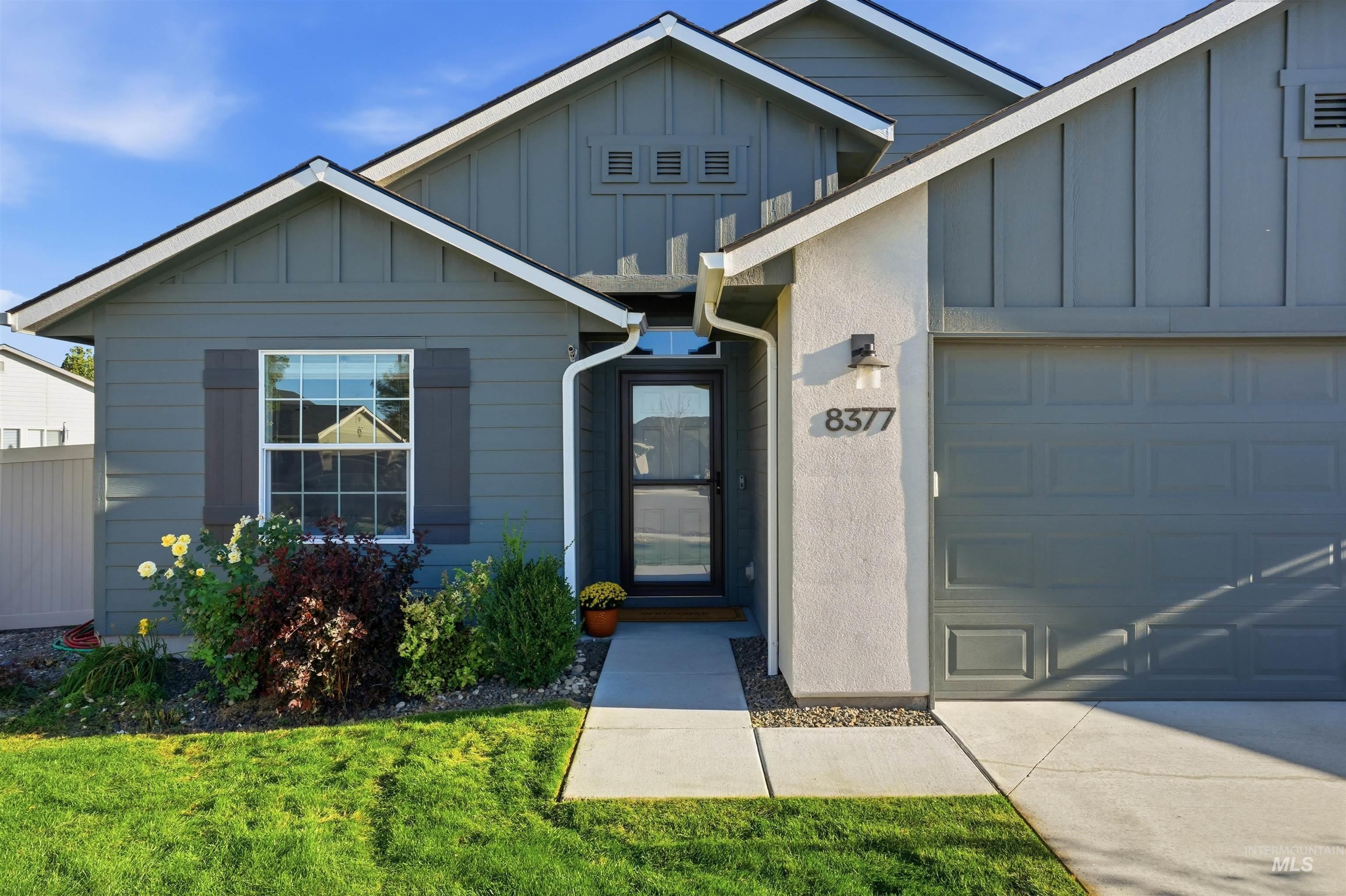 8377 E Harpster Ct, Nampa, Idaho 83687, 3 Bedrooms, 2 Bathrooms, Residential For Sale, Price $419,900,MLS 99003129