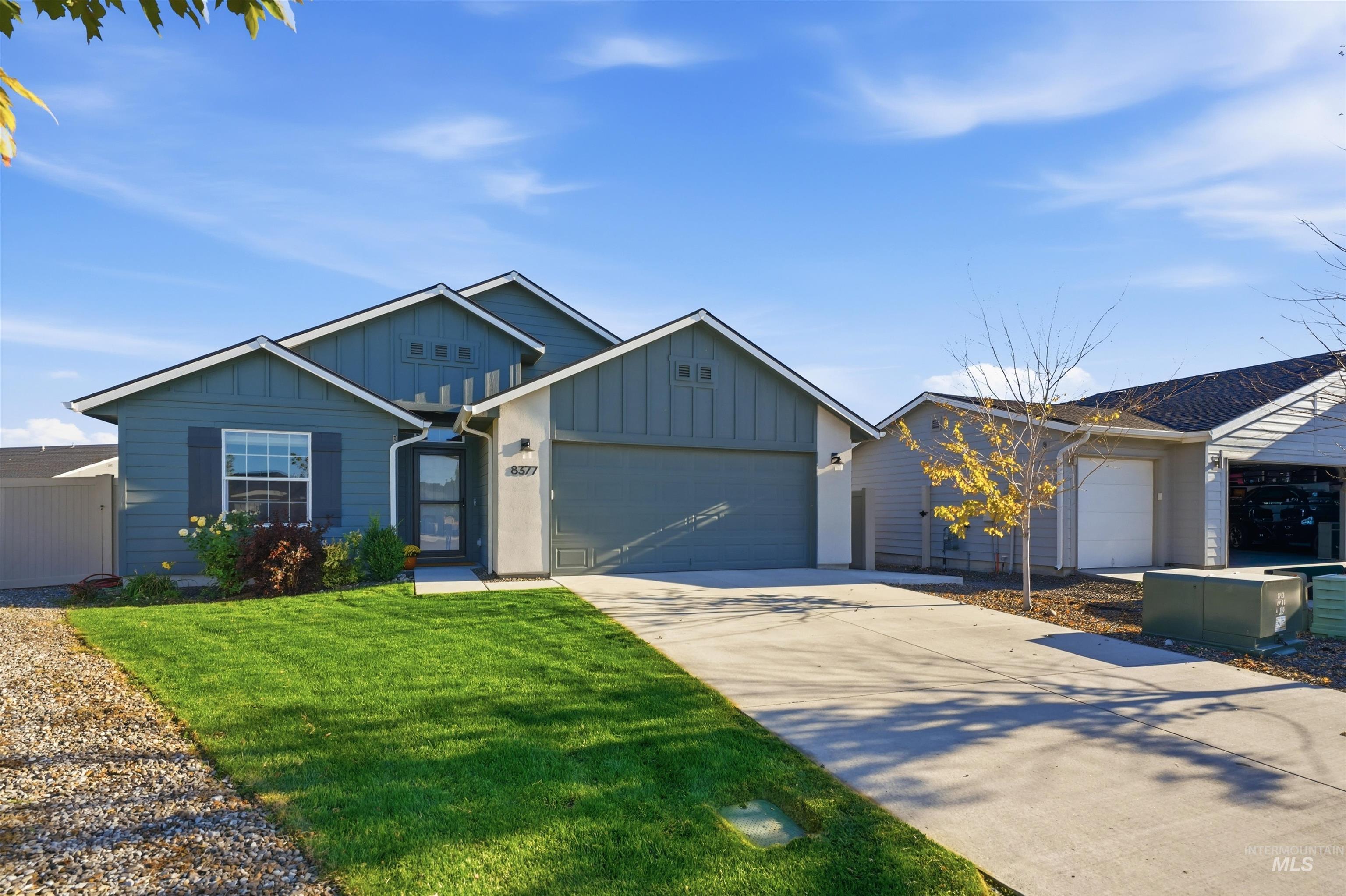 8377 E Harpster Ct, Nampa, Idaho 83687, 3 Bedrooms, 2 Bathrooms, Residential For Sale, Price $419,900,MLS 99003129