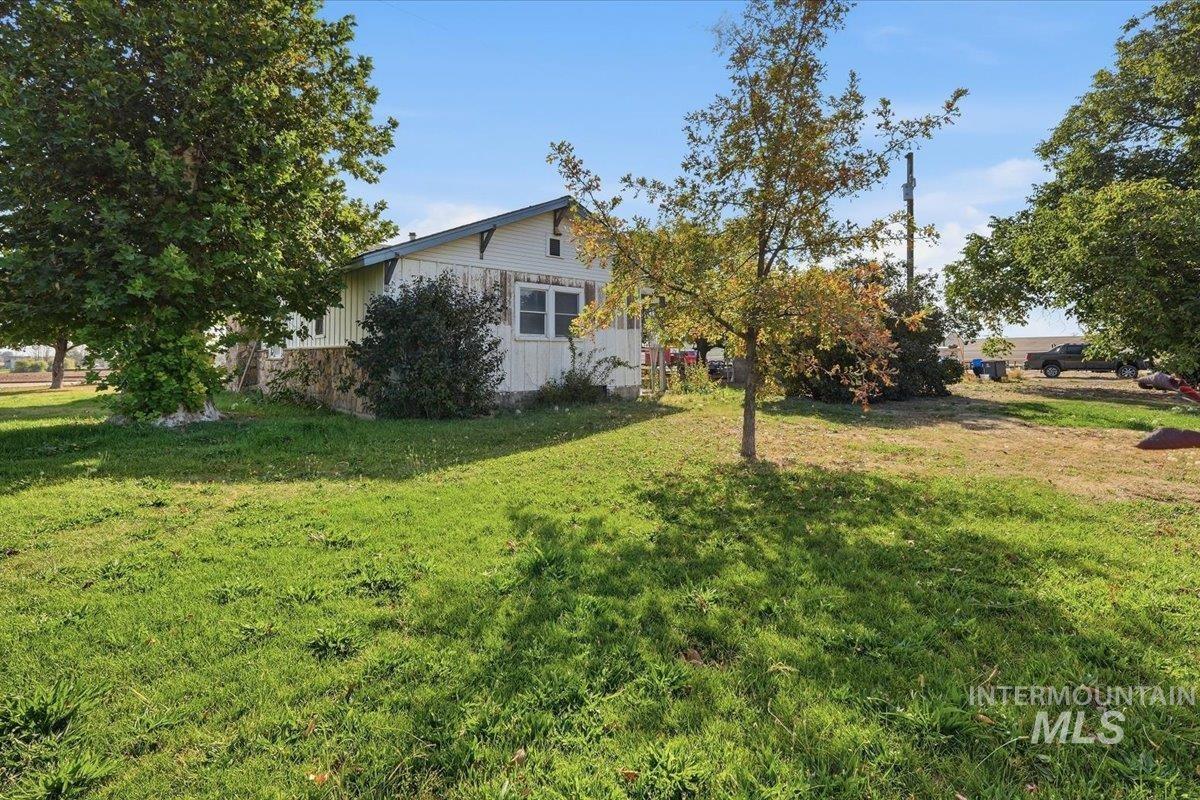 17651 Boehner Rd., Caldwell, Idaho 83607, 3 Bedrooms, 2 Bathrooms, Residential For Sale, Price $699,000,MLS 99003131