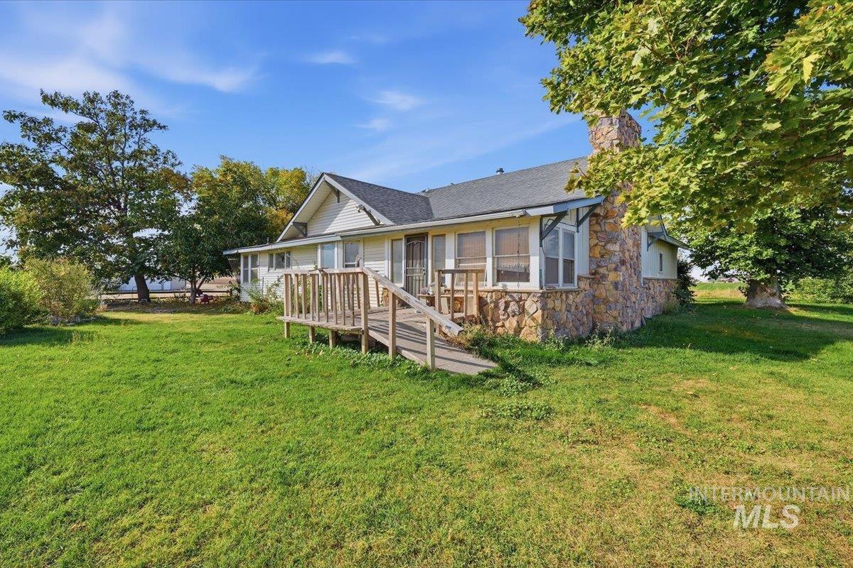17651 Boehner Rd., Caldwell, Idaho 83607, 3 Bedrooms, 2 Bathrooms, Residential For Sale, Price $699,000,MLS 99003131