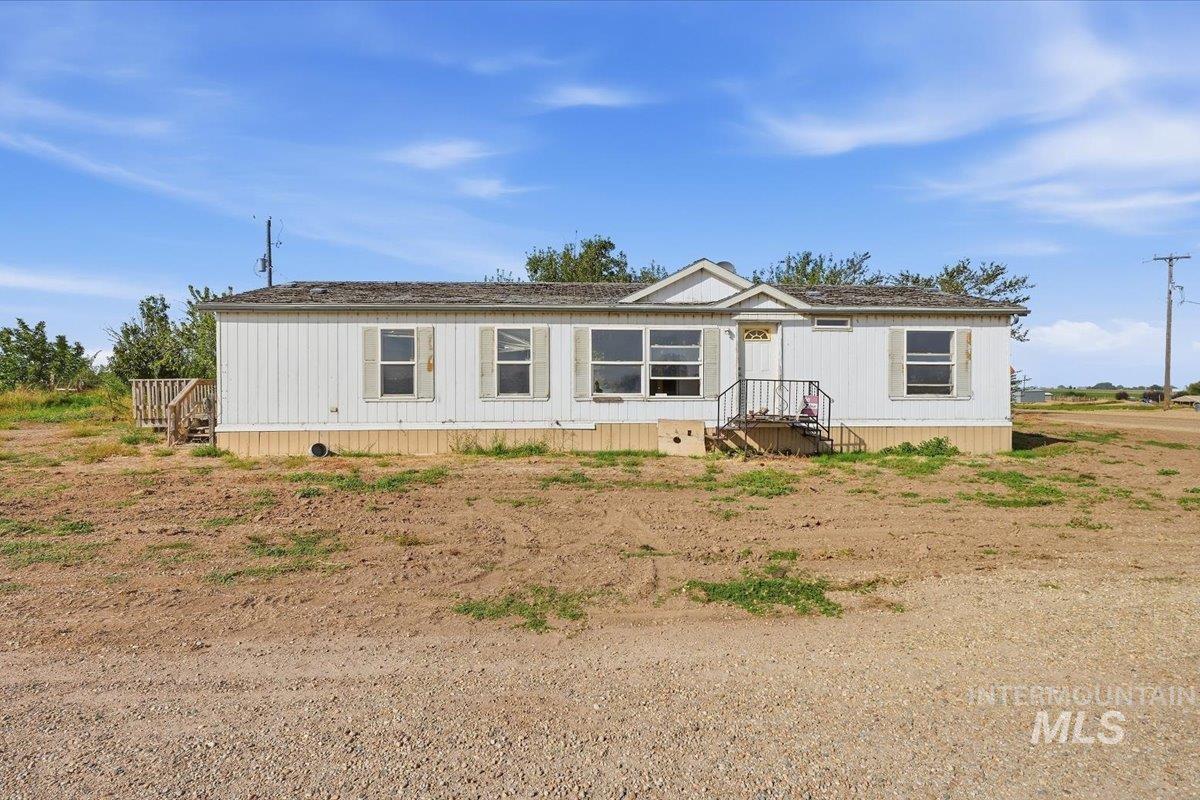 17651 Boehner Rd., Caldwell, Idaho 83607, 3 Bedrooms, 2 Bathrooms, Residential For Sale, Price $699,000,MLS 99003131