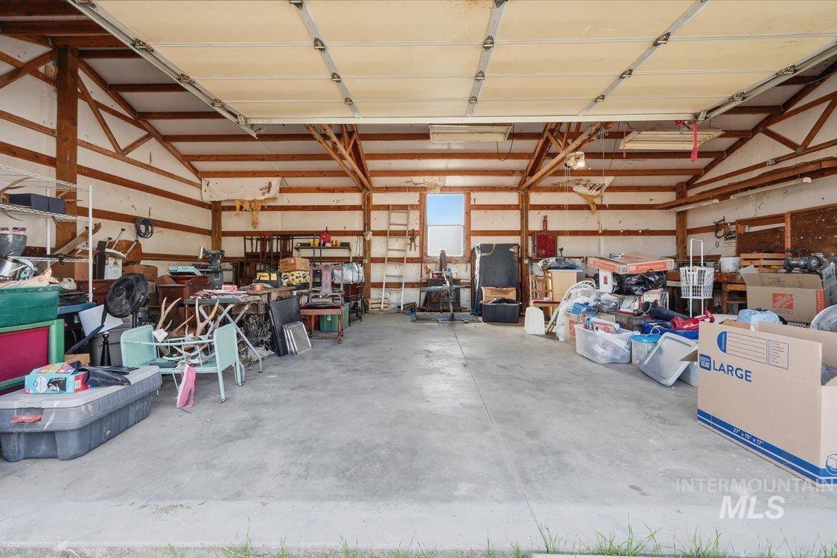 17651 Boehner Rd., Caldwell, Idaho 83607, 3 Bedrooms, 2 Bathrooms, Residential For Sale, Price $699,000,MLS 99003131