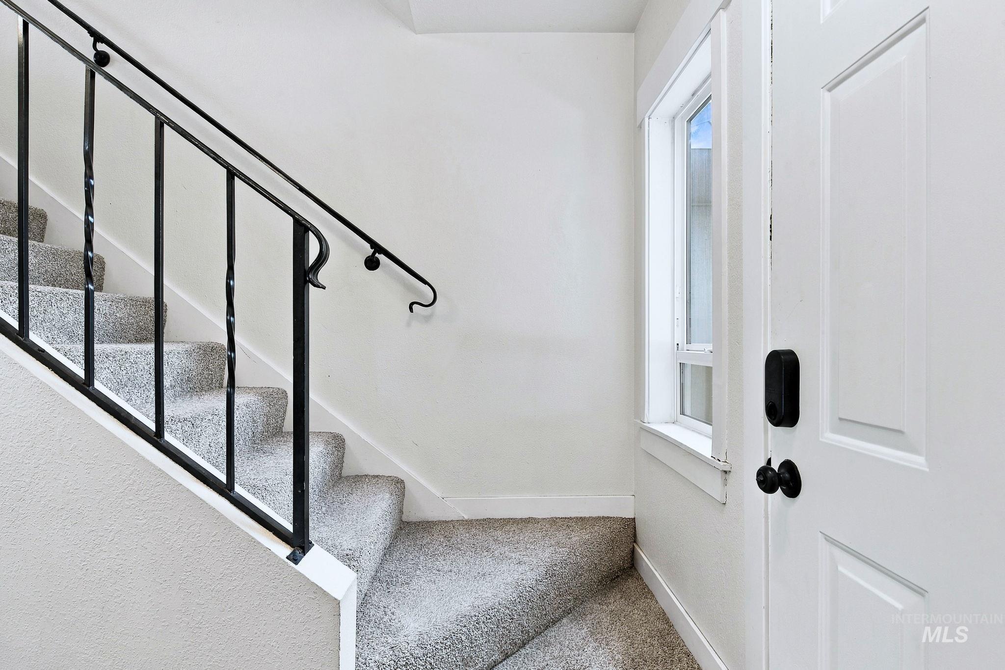 366 N Liberty St, Boise, Idaho 83704, 2 Bedrooms, 1.5 Bathrooms, Residential For Sale, Price $320,000,MLS 99003132