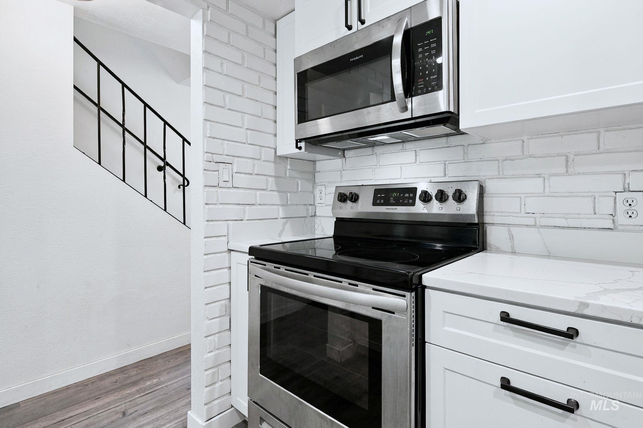 366 N Liberty St, Boise, Idaho 83704, 2 Bedrooms, 1.5 Bathrooms, Residential For Sale, Price $320,000,MLS 99003132