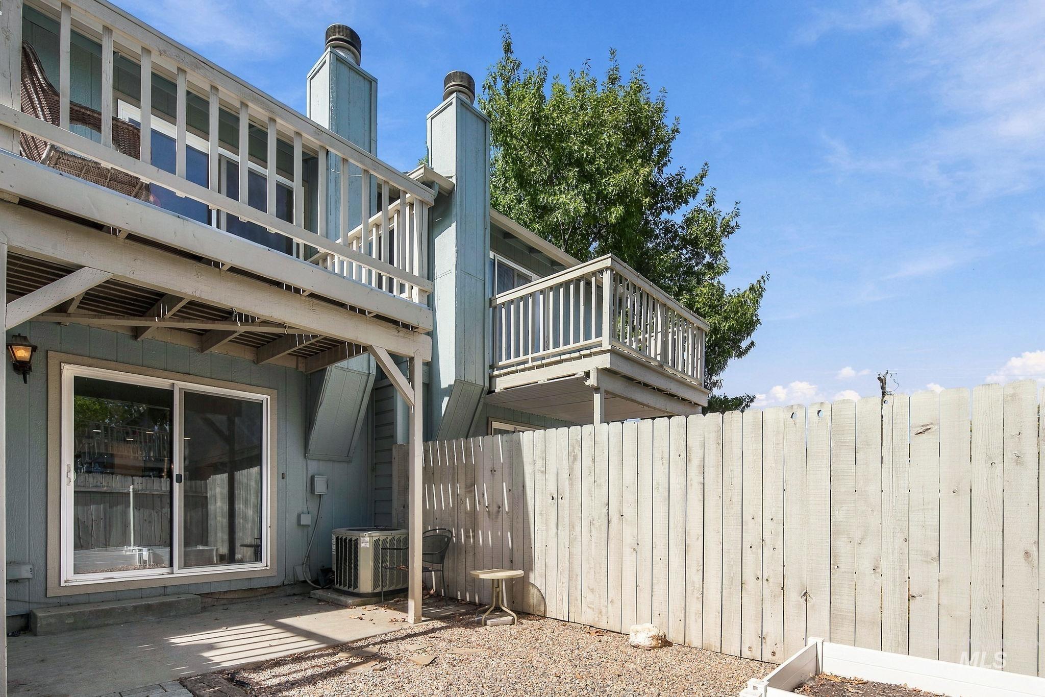 366 N Liberty St, Boise, Idaho 83704, 2 Bedrooms, 1.5 Bathrooms, Residential For Sale, Price $320,000,MLS 99003132