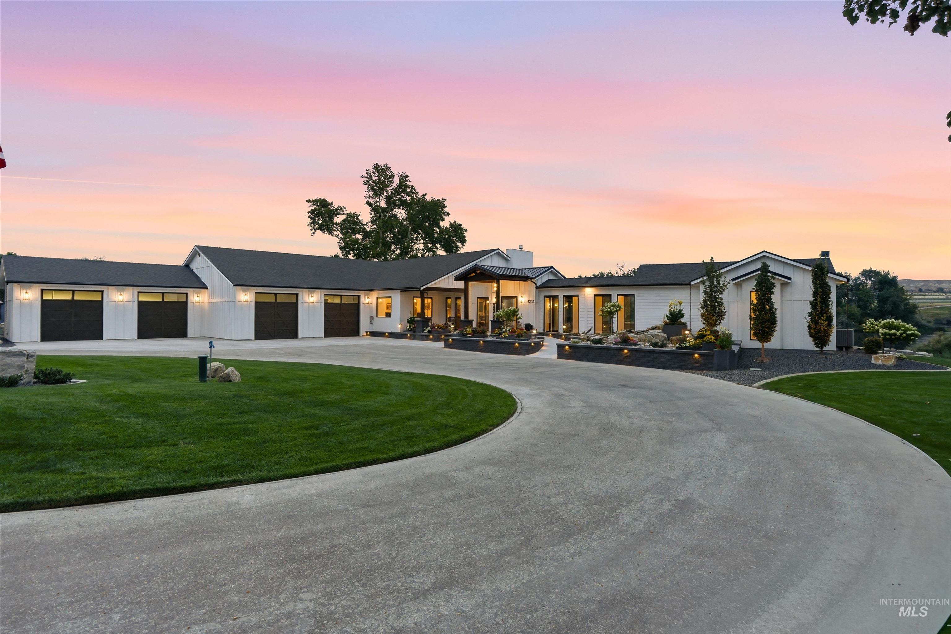 4214 Blue Heron Lane, Marsing, Idaho 83639, 3 Bedrooms, 3.5 Bathrooms, Residential For Sale, Price $3,850,000,MLS 99003134
