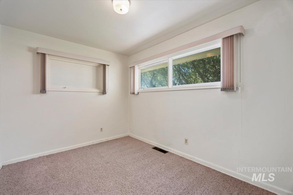 3159 E 3500 N, Twin Falls, Idaho 83301, 4 Bedrooms, 2 Bathrooms, Residential For Sale, Price $549,000,MLS 99003137