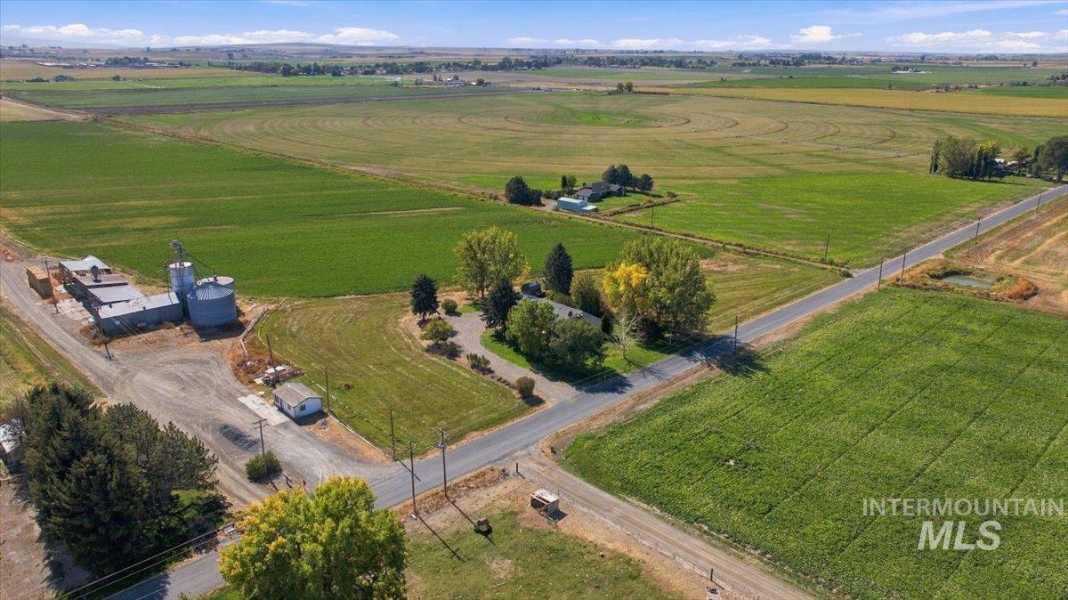 3159 E 3500 N, Twin Falls, Idaho 83301, 4 Bedrooms, 2 Bathrooms, Residential For Sale, Price $549,000,MLS 99003137