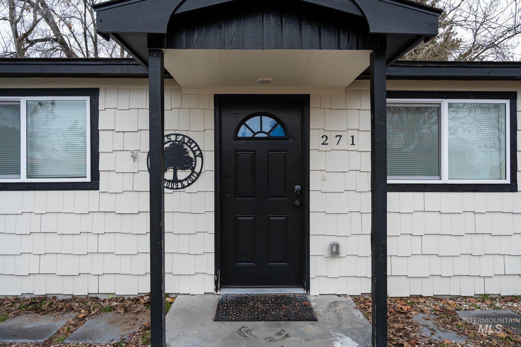 271 NW 7th St, Ontario, Oregon 97914, 1 Bedroom, 1 Bathroom, Residential For Sale, Price $239,999,MLS 99003140