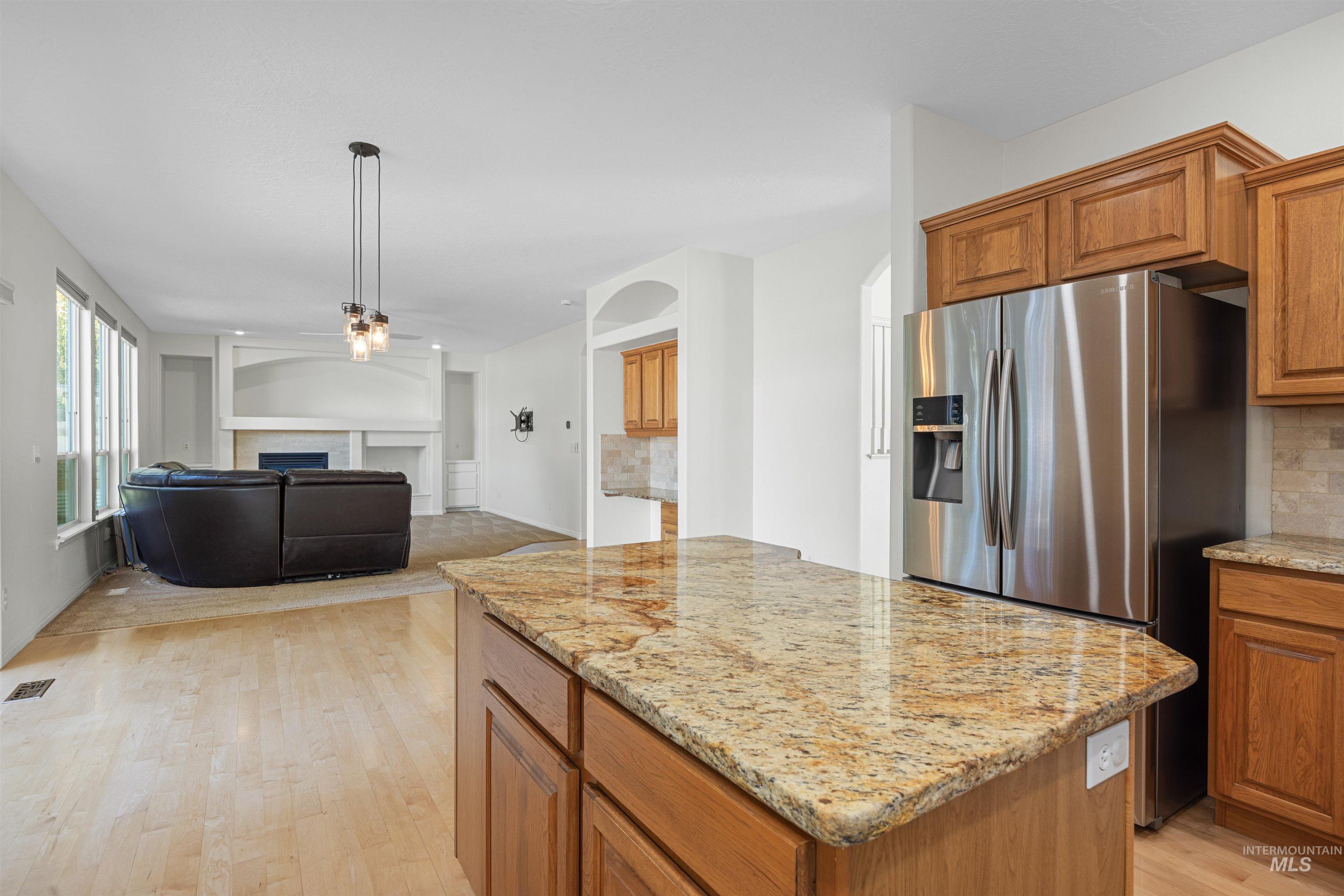 2320 E Alderhill Dr, Eagle, Idaho 83616, 4 Bedrooms, 2.5 Bathrooms, Residential For Sale, Price $674,900,MLS 99003141