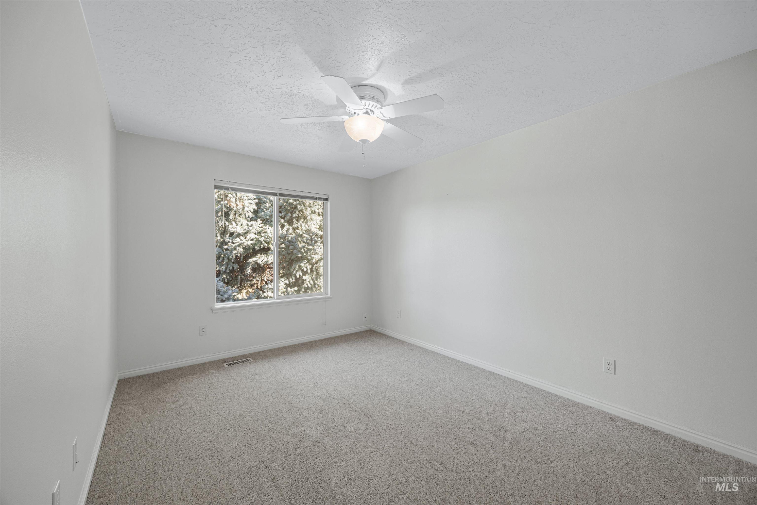 2320 E Alderhill Dr, Eagle, Idaho 83616, 4 Bedrooms, 2.5 Bathrooms, Residential For Sale, Price $674,900,MLS 99003141