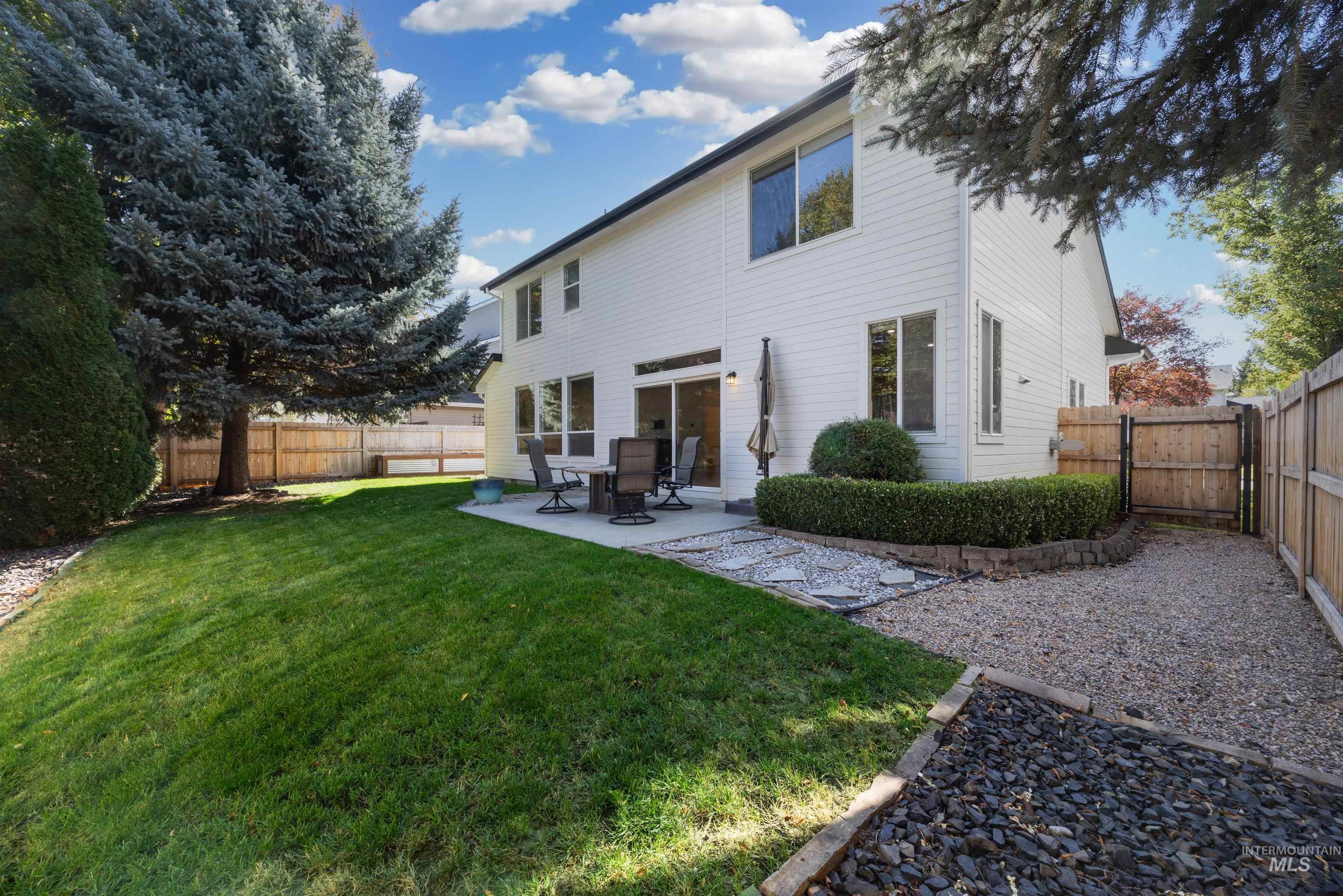 2320 E Alderhill Dr, Eagle, Idaho 83616, 4 Bedrooms, 2.5 Bathrooms, Residential For Sale, Price $674,900,MLS 99003141