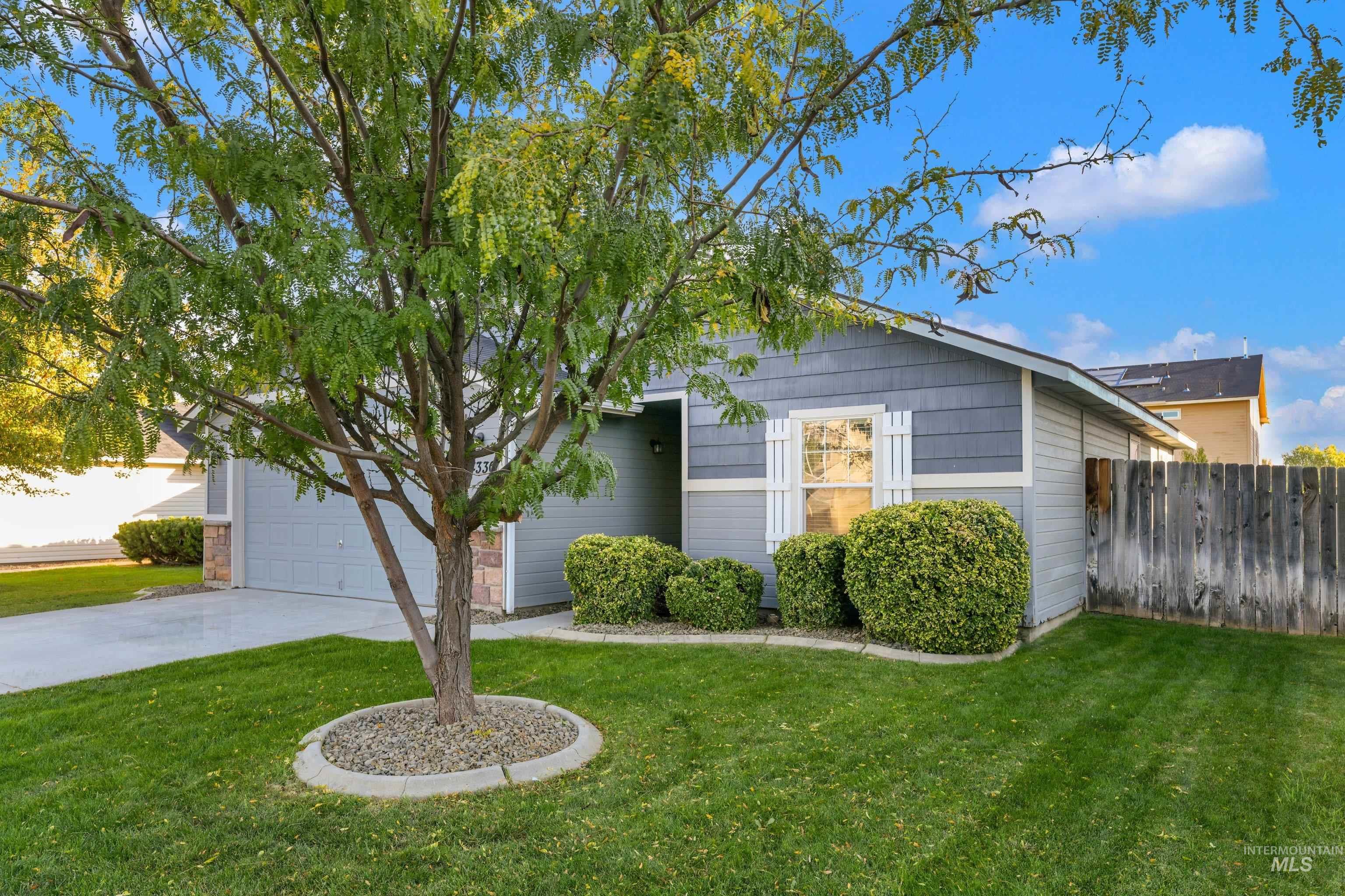 4330 S Glenmere Way, Meridian, Idaho 83642, 3 Bedrooms, 2 Bathrooms, Residential For Sale, Price $389,900,MLS 99003145