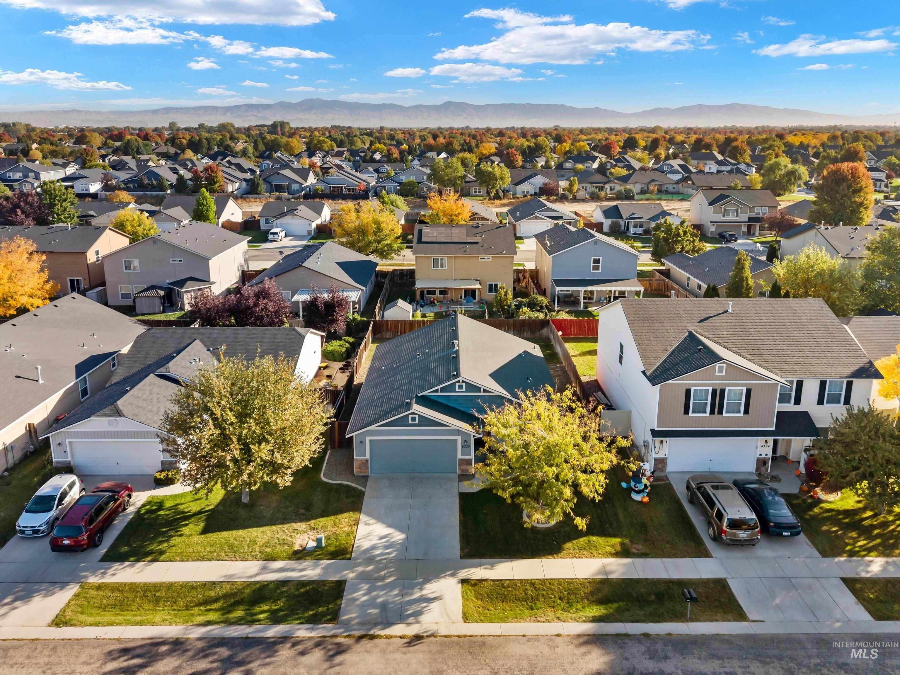 4330 S Glenmere Way, Meridian, Idaho 83642, 3 Bedrooms, 2 Bathrooms, Residential For Sale, Price $389,900,MLS 99003145