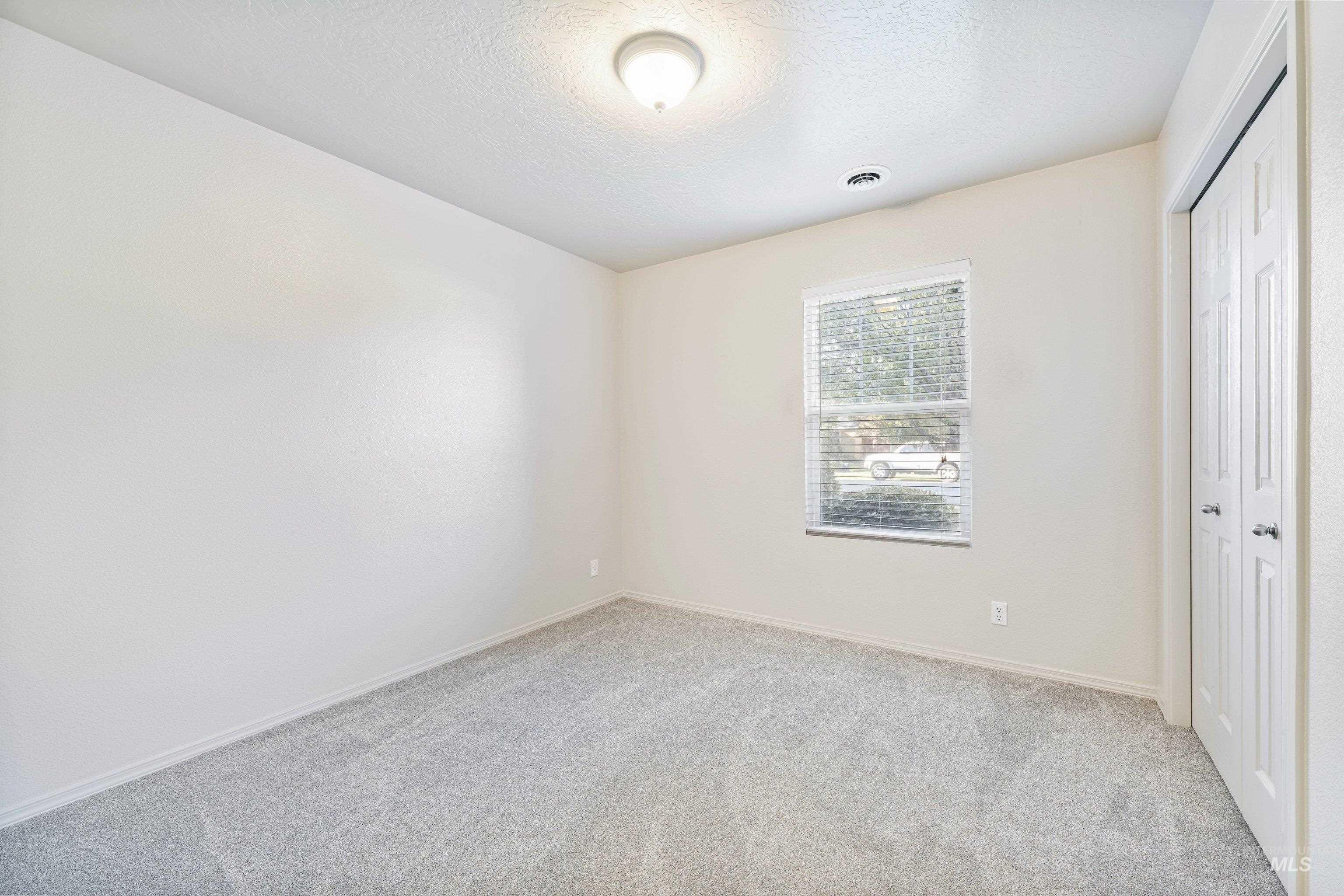 4330 S Glenmere Way, Meridian, Idaho 83642, 3 Bedrooms, 2 Bathrooms, Residential For Sale, Price $389,900,MLS 99003145
