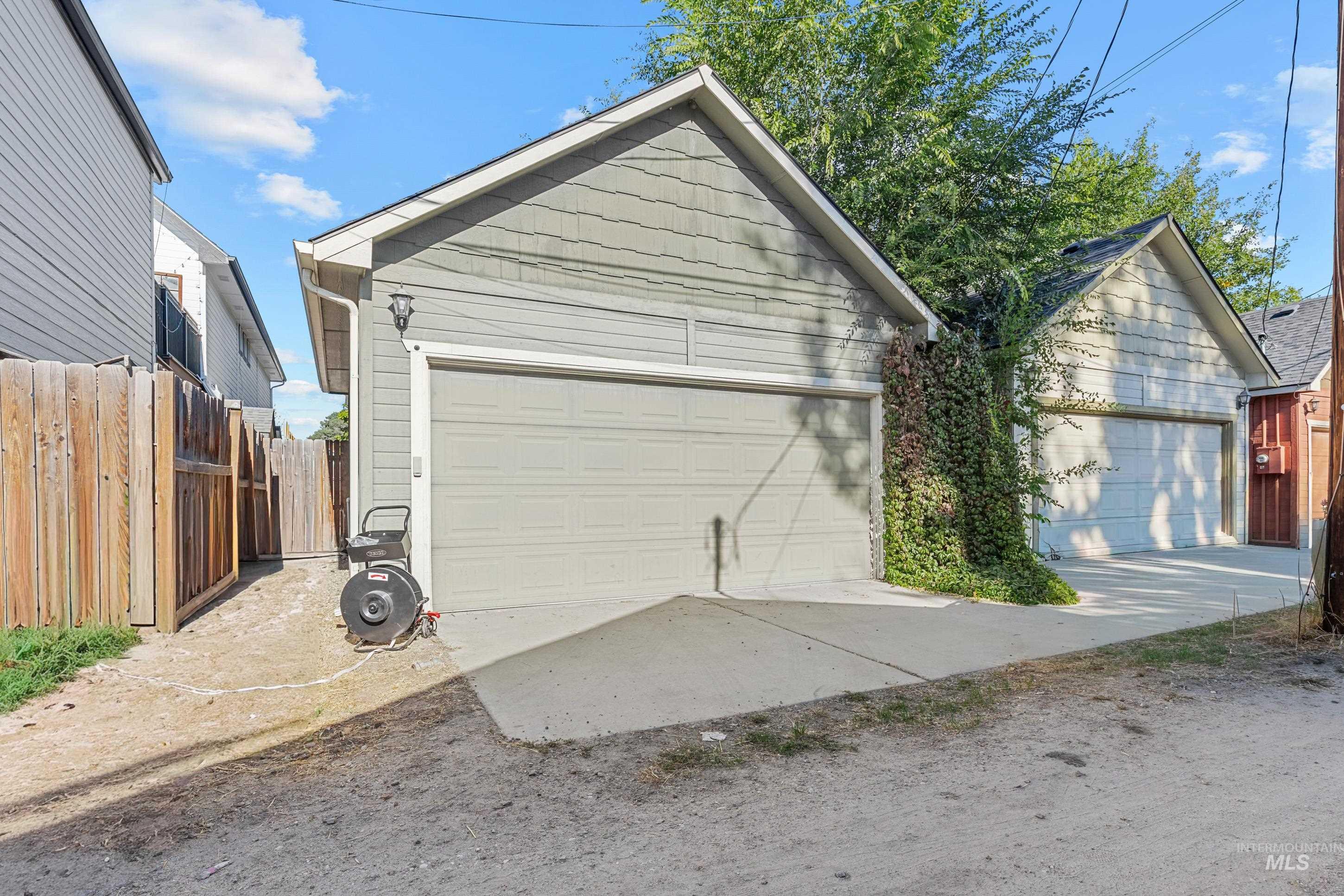 1012 N 28Th St, Boise, Idaho 83702, 3 Bedrooms, 2 Bathrooms, Residential For Sale, Price $549,900,MLS 99003146