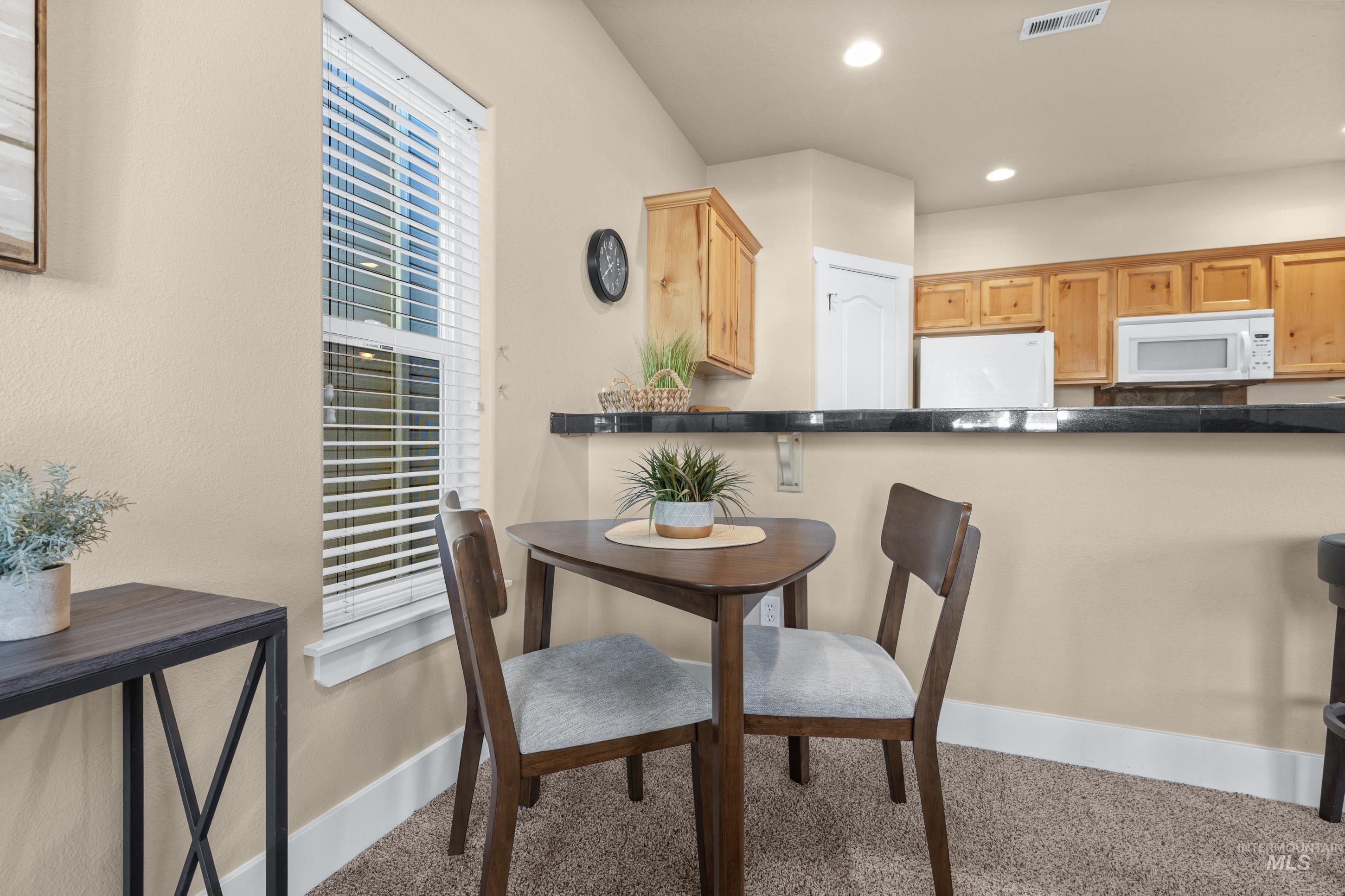 1012 N 28Th St, Boise, Idaho 83702, 3 Bedrooms, 2 Bathrooms, Residential For Sale, Price $549,900,MLS 99003146