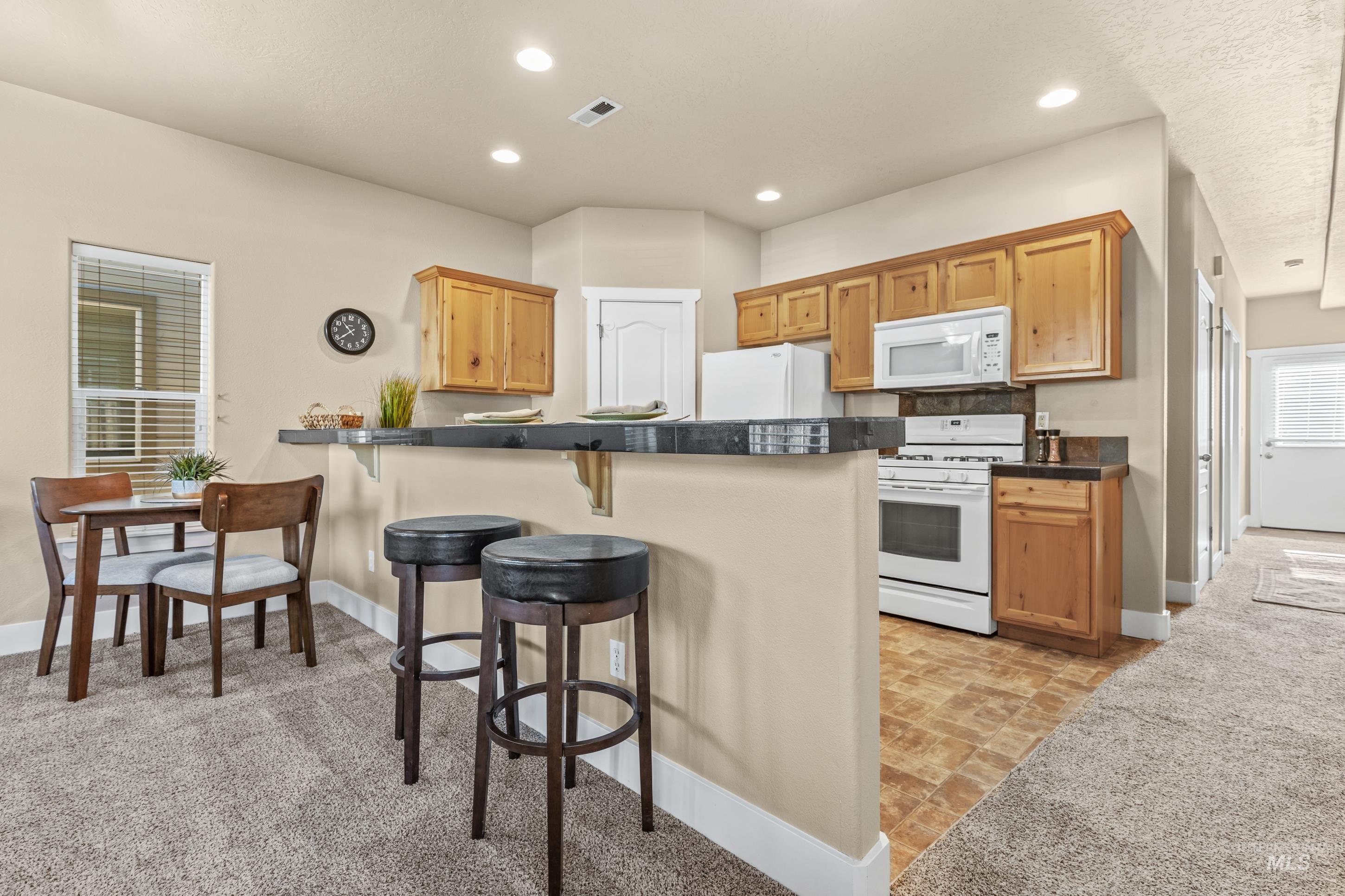 1012 N 28Th St, Boise, Idaho 83702, 3 Bedrooms, 2 Bathrooms, Residential For Sale, Price $549,900,MLS 99003146