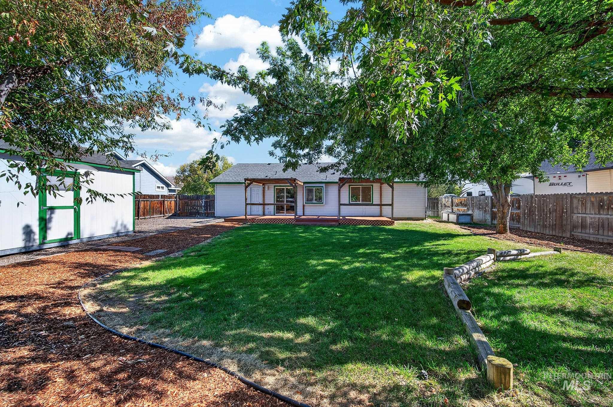 4245 S. Falconcrest Way, Boise, Idaho 83716, 3 Bedrooms, 2 Bathrooms, Residential For Sale, Price $519,000,MLS 99003147