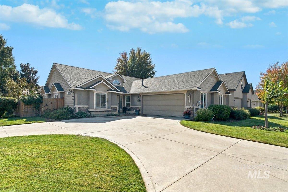 2345 E Bowman St., Meridian, Idaho 83646, 4 Bedrooms, 2 Bathrooms, Residential For Sale, Price $480,000,MLS 99003148