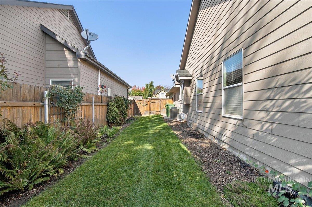 2345 E Bowman St., Meridian, Idaho 83646, 4 Bedrooms, 2 Bathrooms, Residential For Sale, Price $480,000,MLS 99003148