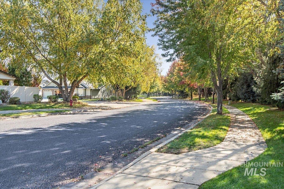 2345 E Bowman St., Meridian, Idaho 83646, 4 Bedrooms, 2 Bathrooms, Residential For Sale, Price $480,000,MLS 99003148