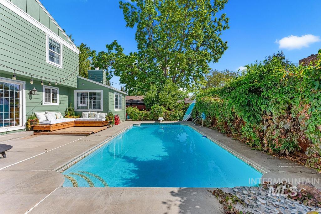 10501 W Dason Drive, Boise, Idaho 83704, 3 Bedrooms, 3.5 Bathrooms, Residential For Sale, Price $649,000,MLS 99003149