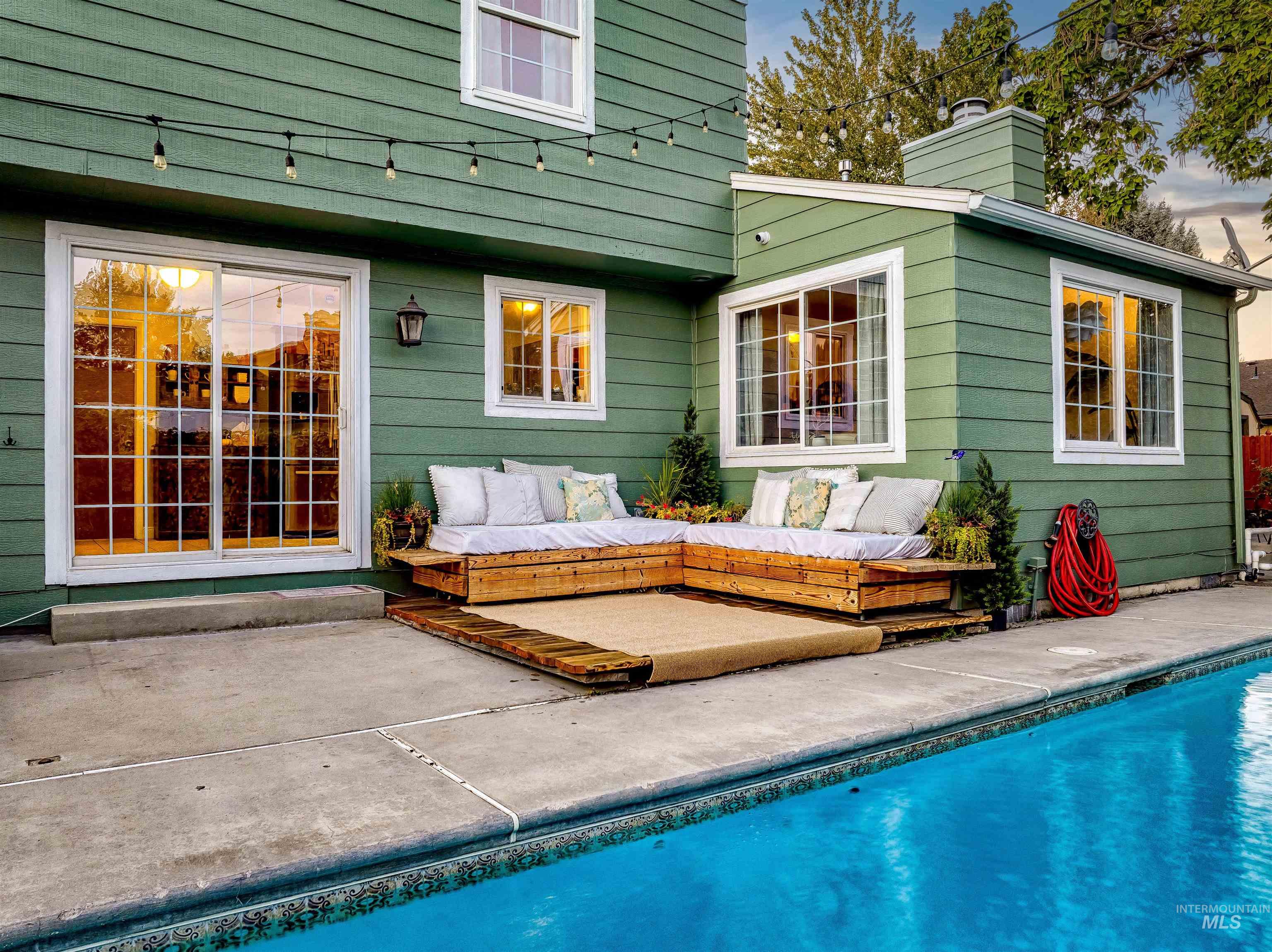 10501 W Dason Drive, Boise, Idaho 83704, 3 Bedrooms, 3.5 Bathrooms, Residential For Sale, Price $649,000,MLS 99003149