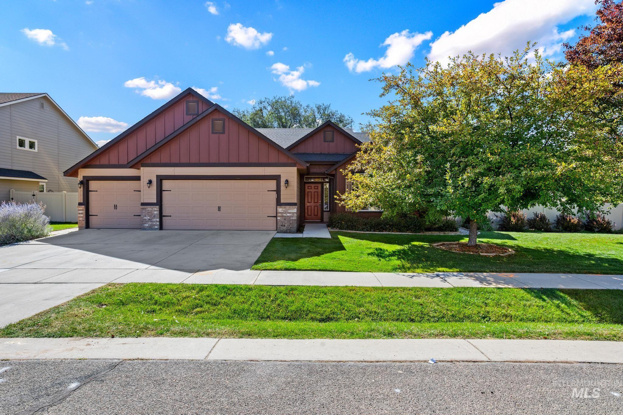 1181 W Darrah Dr, Meridian, Idaho 83646, 4 Bedrooms, 2 Bathrooms, Residential For Sale, Price $529,000,MLS 99003150