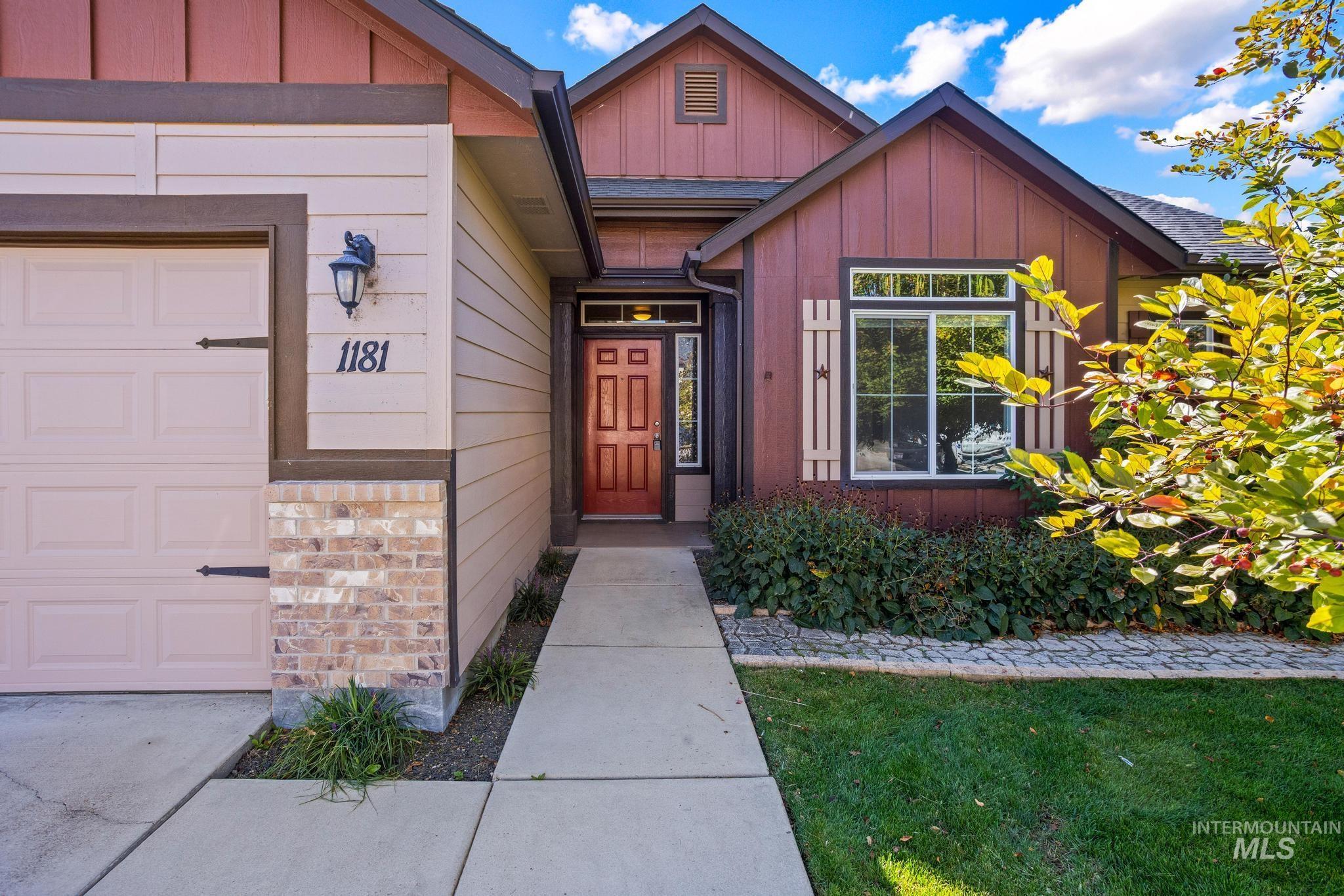 1181 W Darrah Dr, Meridian, Idaho 83646, 4 Bedrooms, 2 Bathrooms, Residential For Sale, Price $529,000,MLS 99003150
