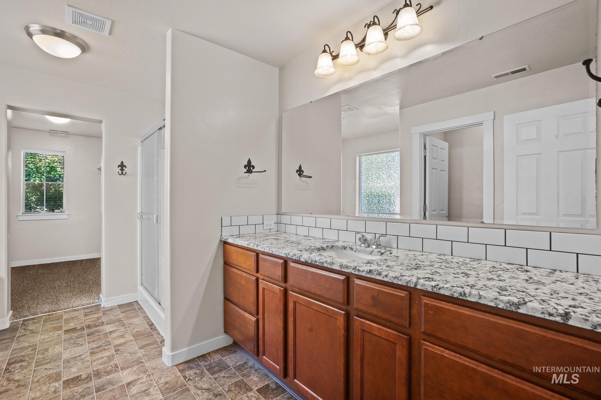 1181 W Darrah Dr, Meridian, Idaho 83646, 4 Bedrooms, 2 Bathrooms, Residential For Sale, Price $529,000,MLS 99003150