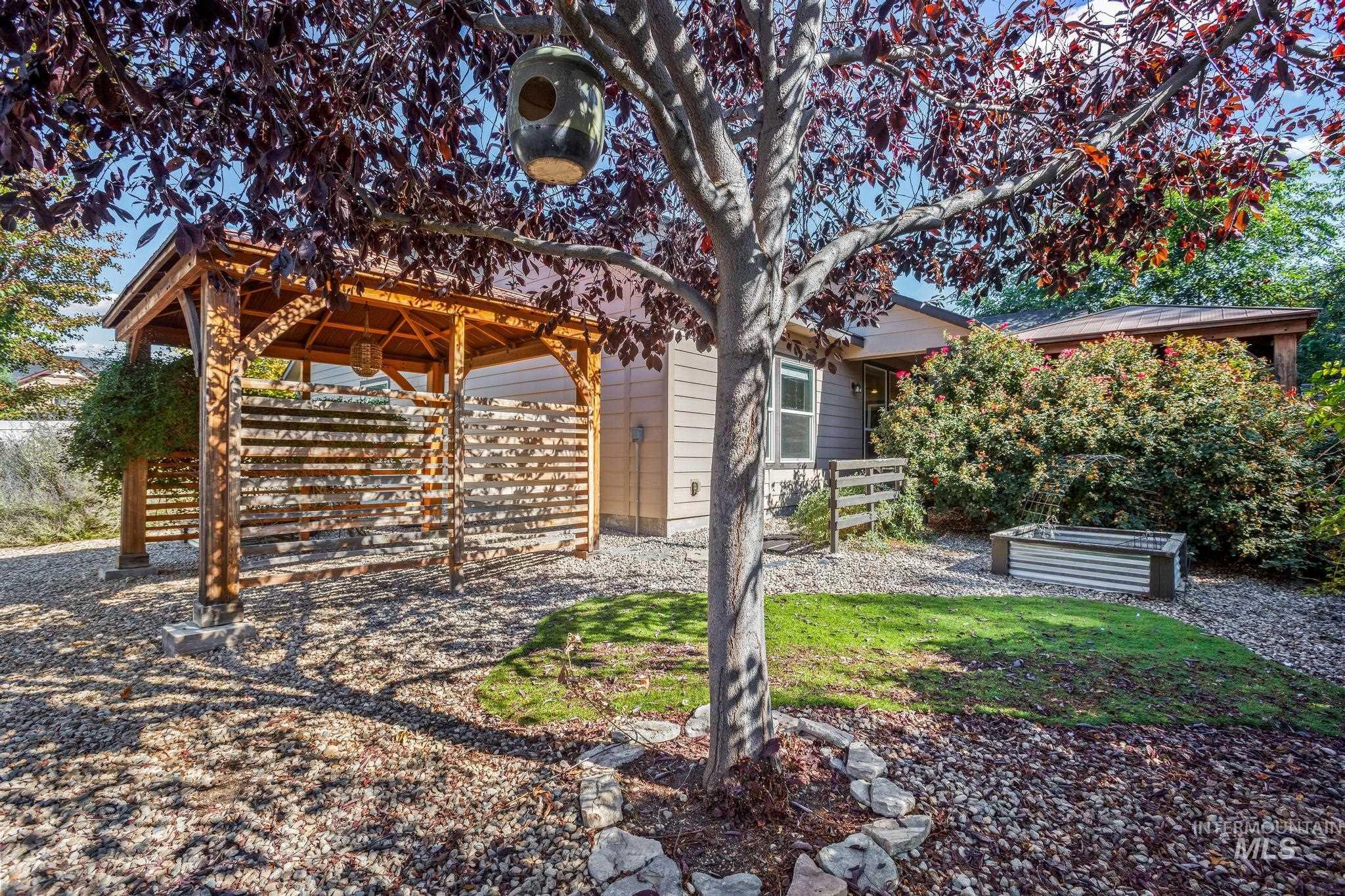 1181 W Darrah Dr, Meridian, Idaho 83646, 4 Bedrooms, 2 Bathrooms, Residential For Sale, Price $529,000,MLS 99003150