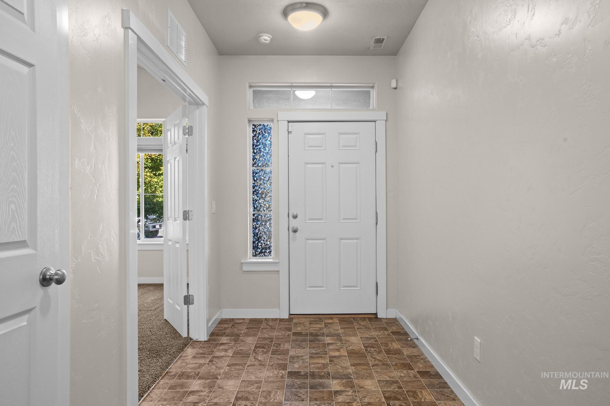 1181 W Darrah Dr, Meridian, Idaho 83646, 4 Bedrooms, 2 Bathrooms, Residential For Sale, Price $529,000,MLS 99003150