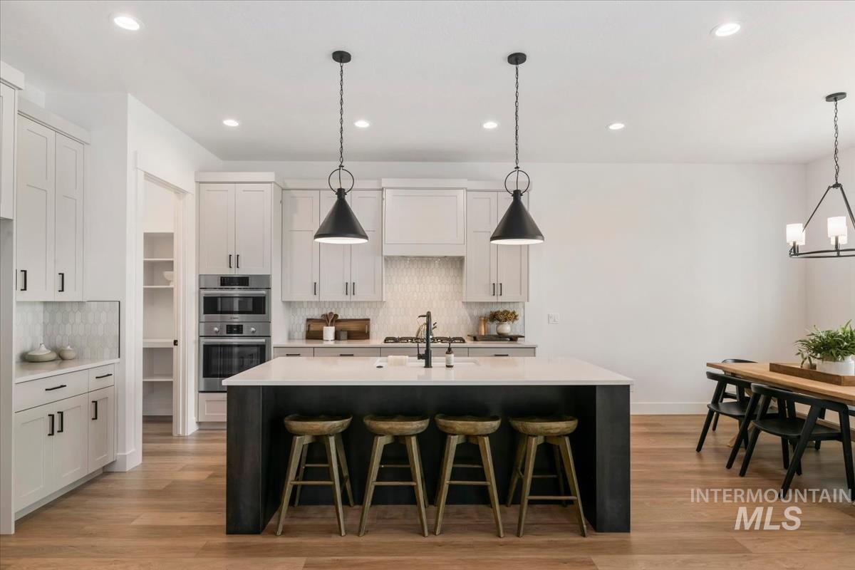 881 E Crescendo St, Meridian, Idaho 83642, 3 Bedrooms, 2.5 Bathrooms, Residential For Sale, Price $649,900,MLS 99003152
