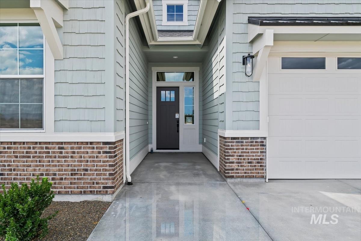 881 E Crescendo St, Meridian, Idaho 83642, 3 Bedrooms, 2.5 Bathrooms, Residential For Sale, Price $649,900,MLS 99003152