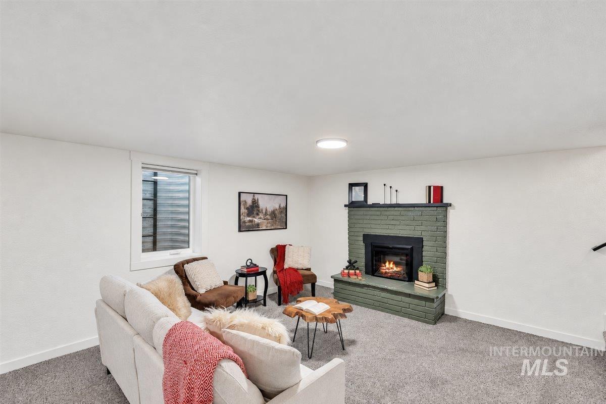 3701 Woody Drive, Boise, Idaho 83703, 4 Bedrooms, 2 Bathrooms, Residential For Sale, Price $685,000,MLS 99003154